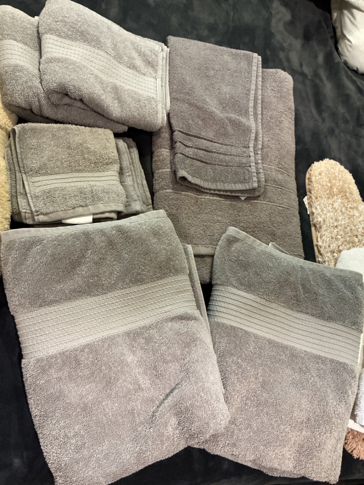 Neutral towel set  - image 5 of 6