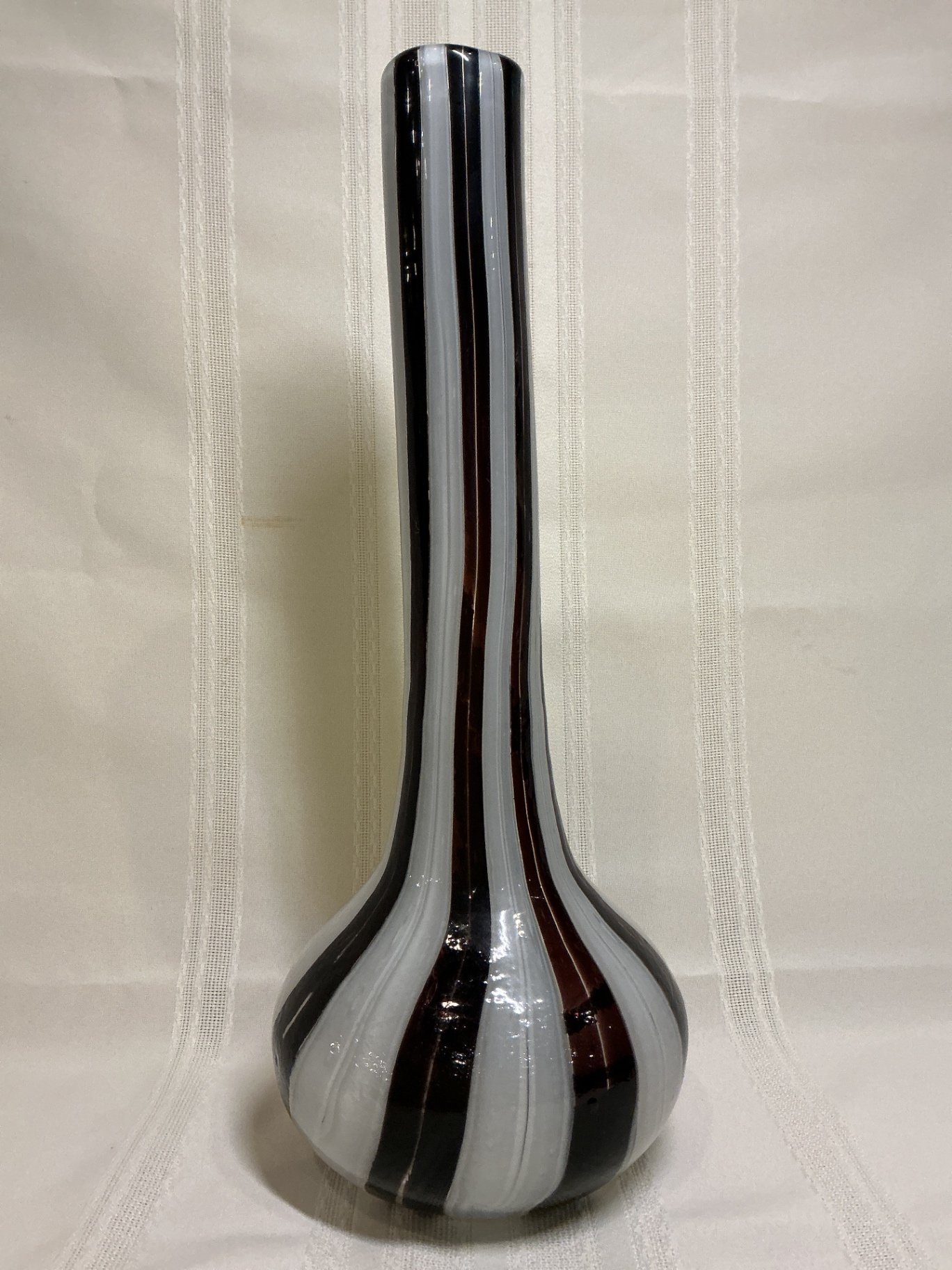 Hand blown red glass vase and tall striped vase. - image 5 of 5