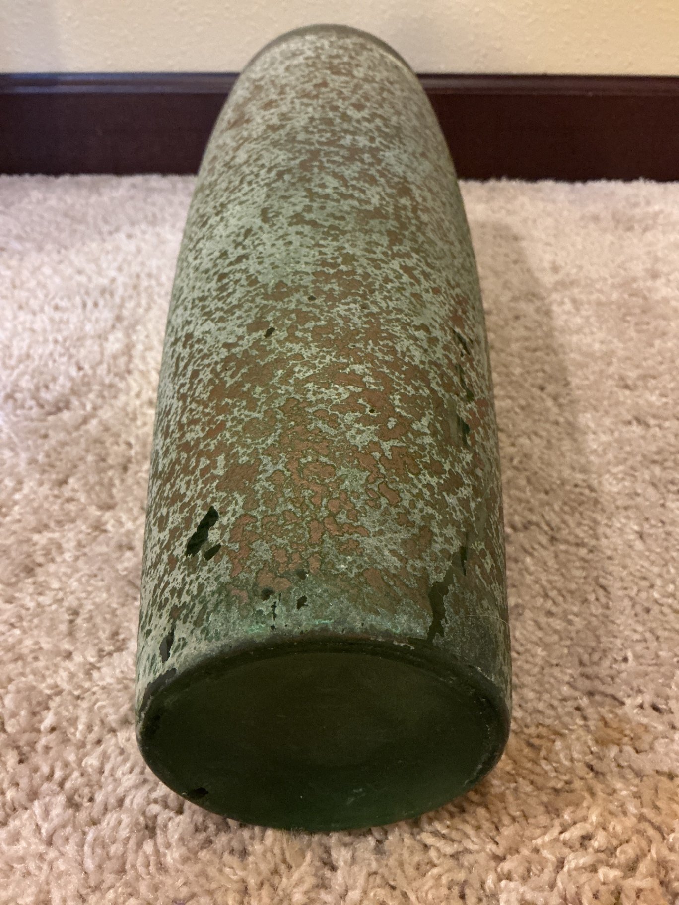 Decorative folding fan and glass vase - image 5 of 5