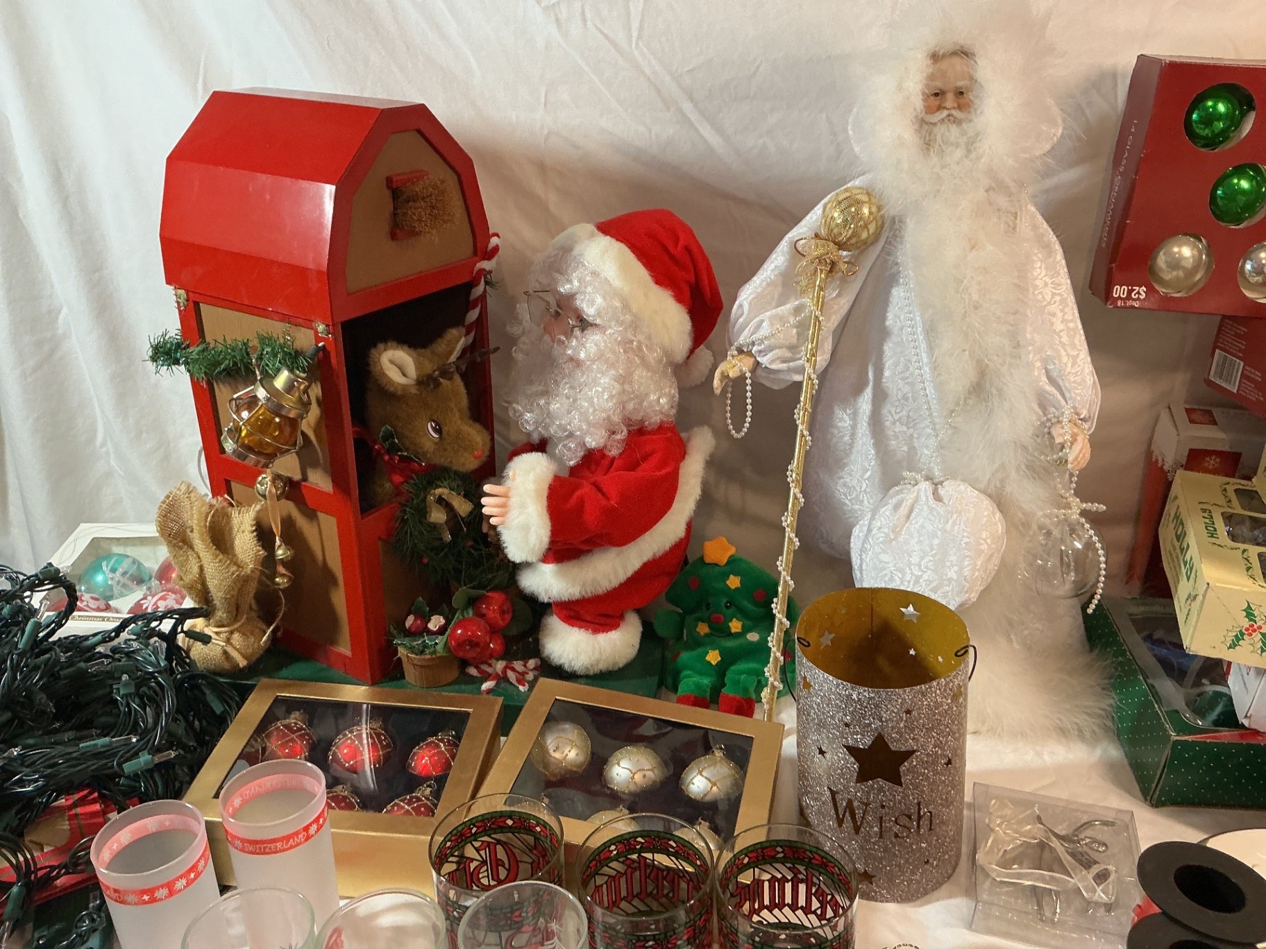 Assorted Christmas Decorations and Ornaments - image 7 of 12