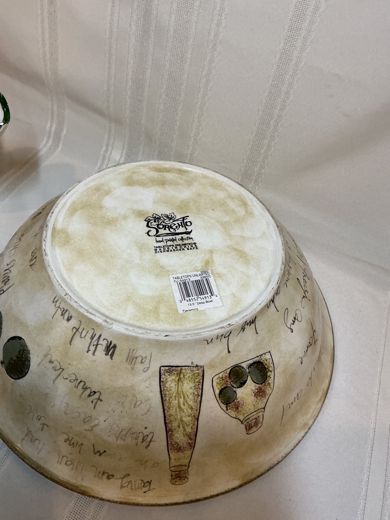 Assorted ceramic kitchenware and decorative ceramics - image 5 of 9