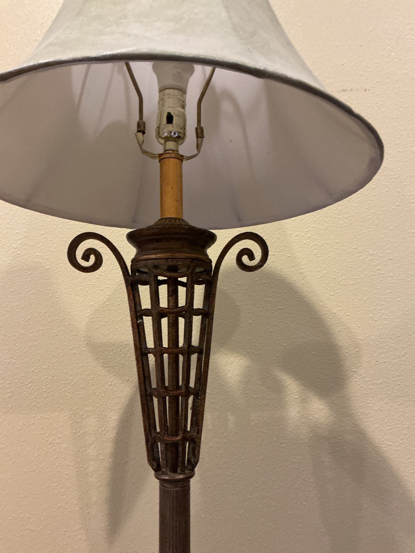 Floor lamp with decorative metal base and fabric shade - image 6 of 6