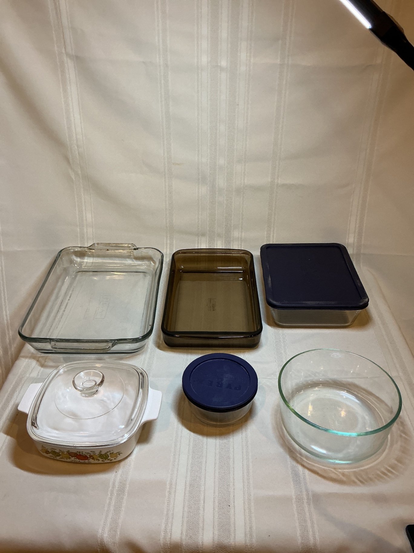 Glass bakeware and containers set, Corningware, Pyrex - image 1 of 8