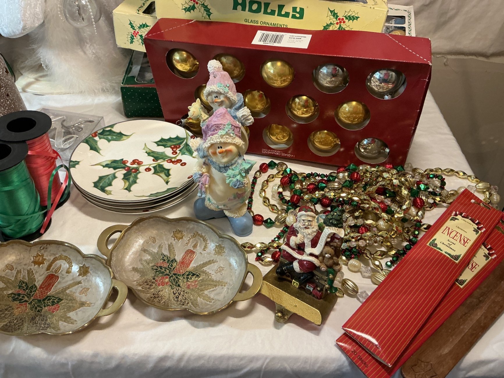Assorted Christmas Decorations and Ornaments - image 2 of 12