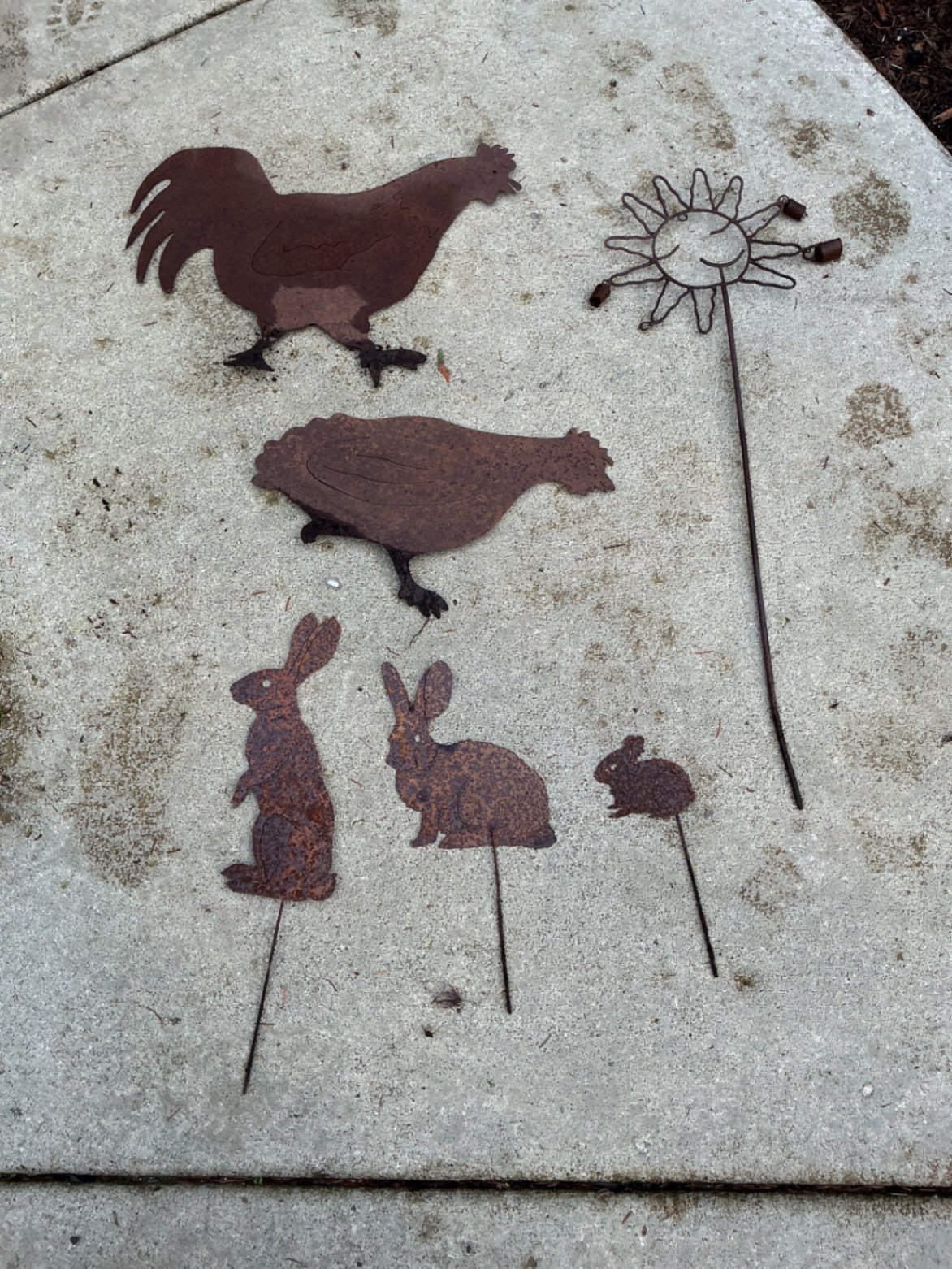 Metal Yard Art - image 1 of 4