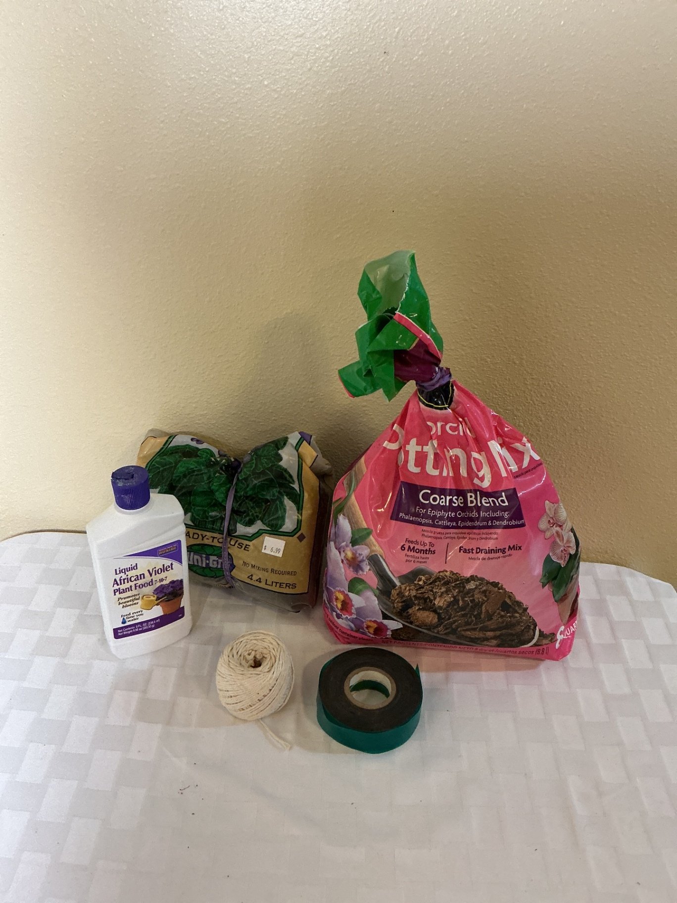 Garden tools, planters, and accessories - image 4 of 7