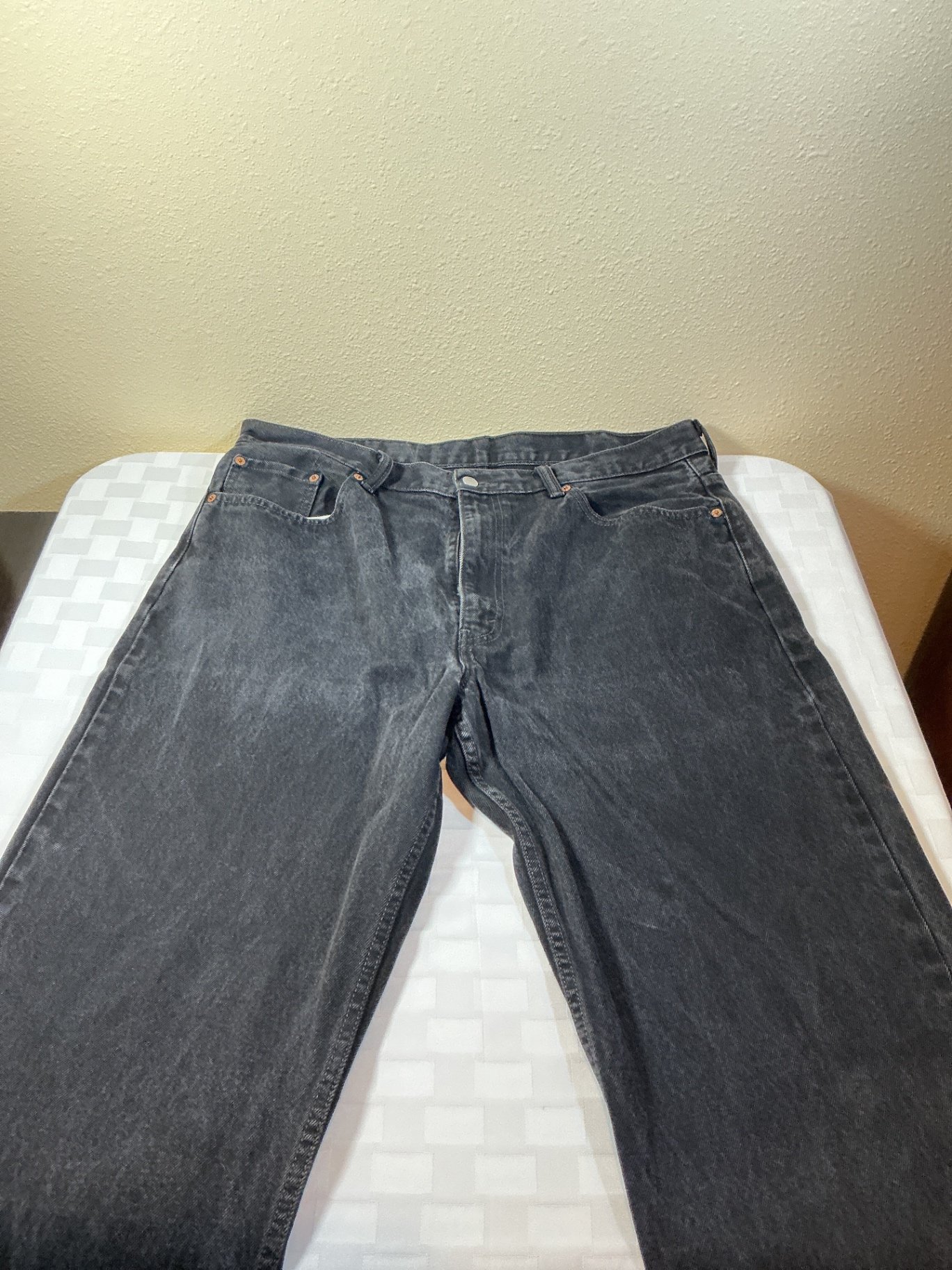 Assorted Levi's Jeans in Blue and Black Denim - image 8 of 9