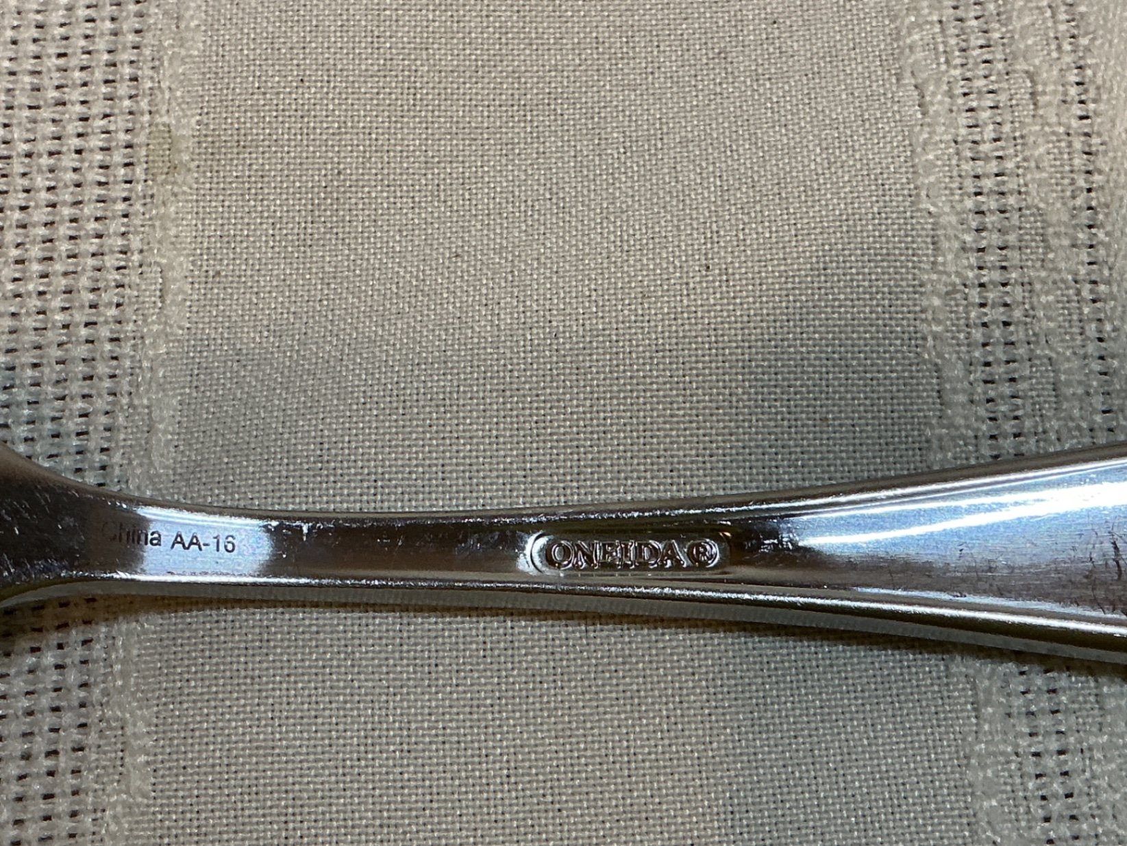 Oneida Flatware Set and Drying Rack - image 3 of 4