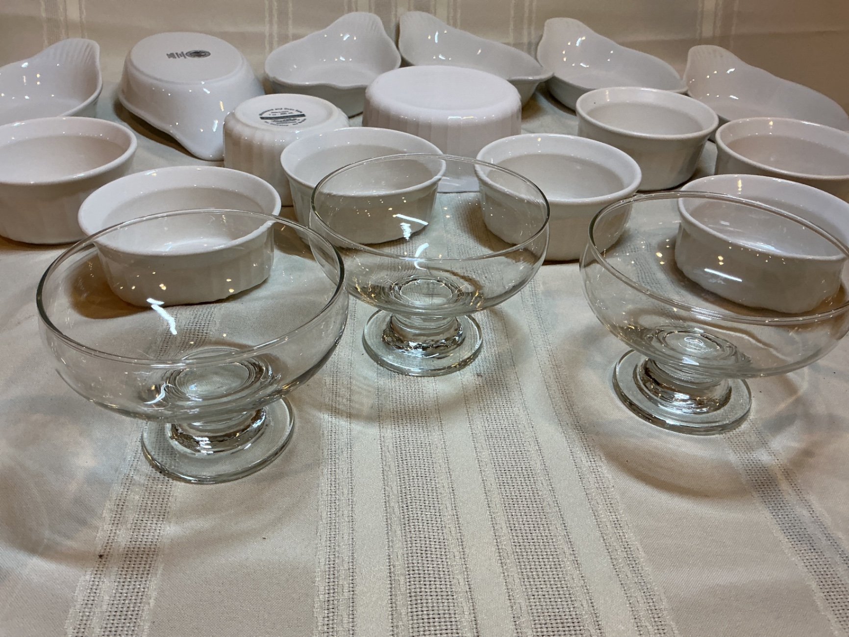 White ceramic bowls, leaf dishes and clear glass serving dishes - image 4 of 5