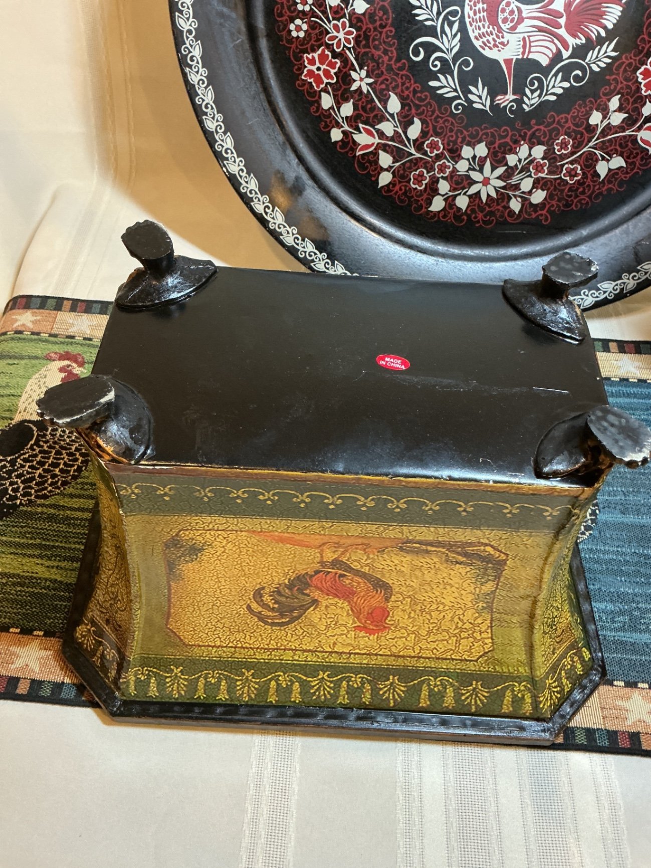 Rooster-themed decorative set - image 7 of 11