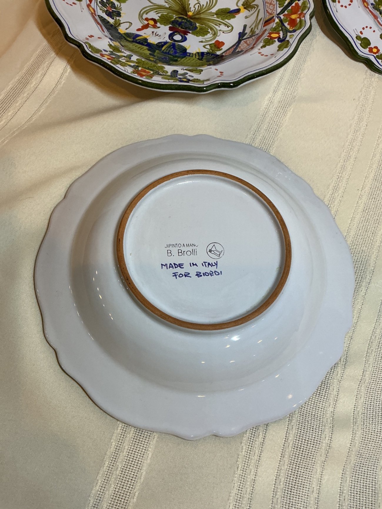 Hand-painted Italian ceramic plates and bowls, Biordi - image 5 of 5