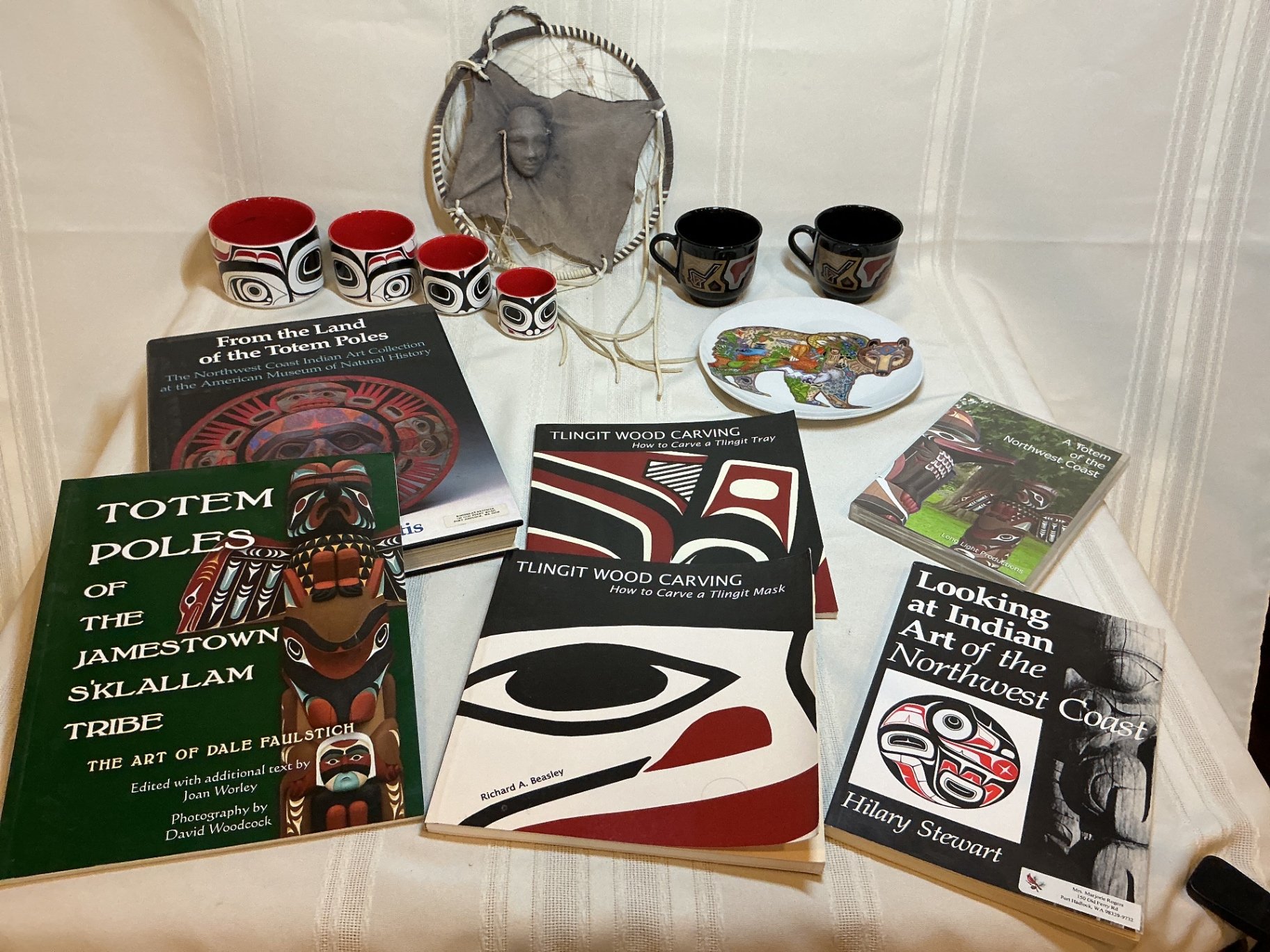 Northwest Coast Indigenous Art Books and Totem Pole Themed Tableware - image 1 of 8