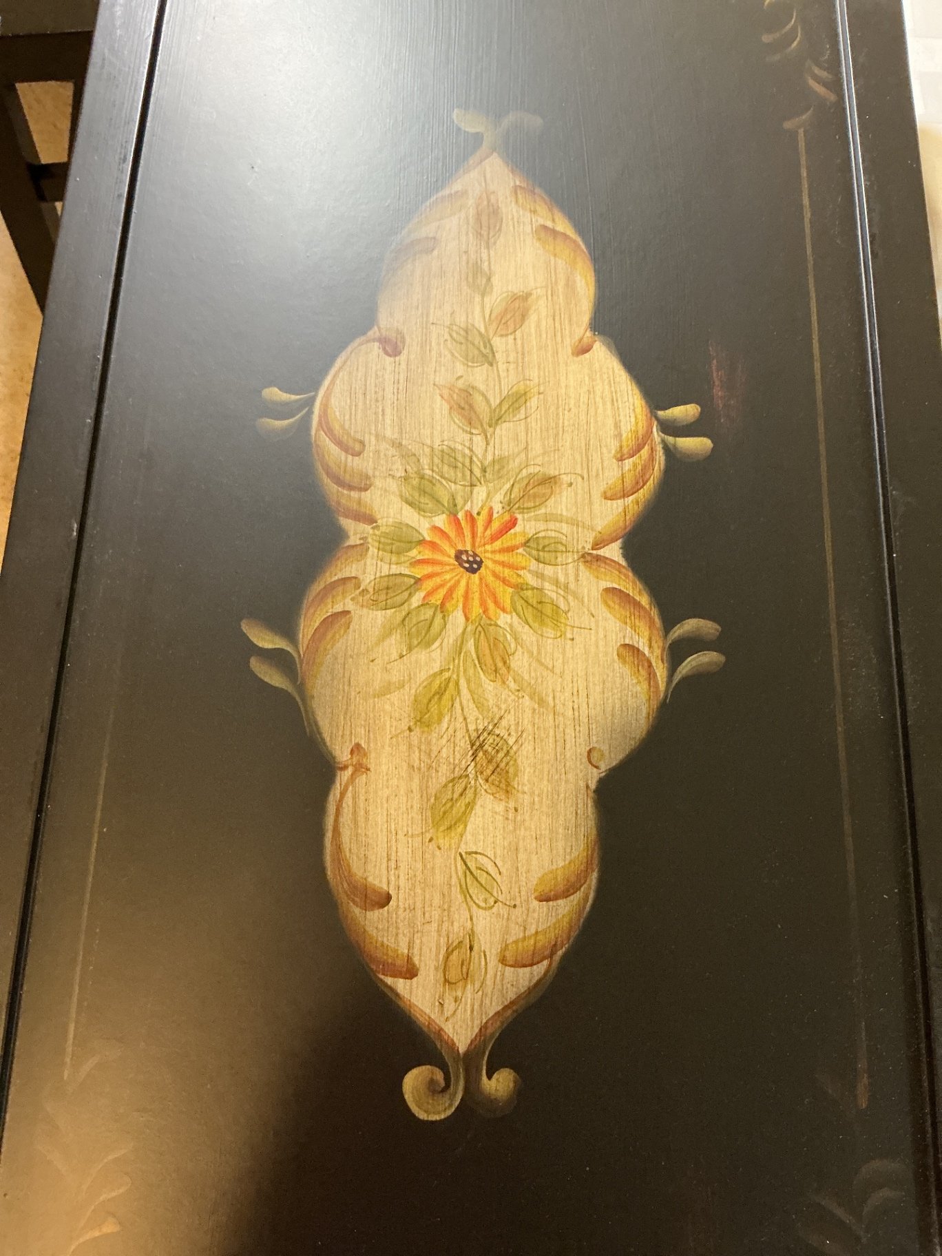 Black lacquered accent table with burgundy floor lamp - image 5 of 8