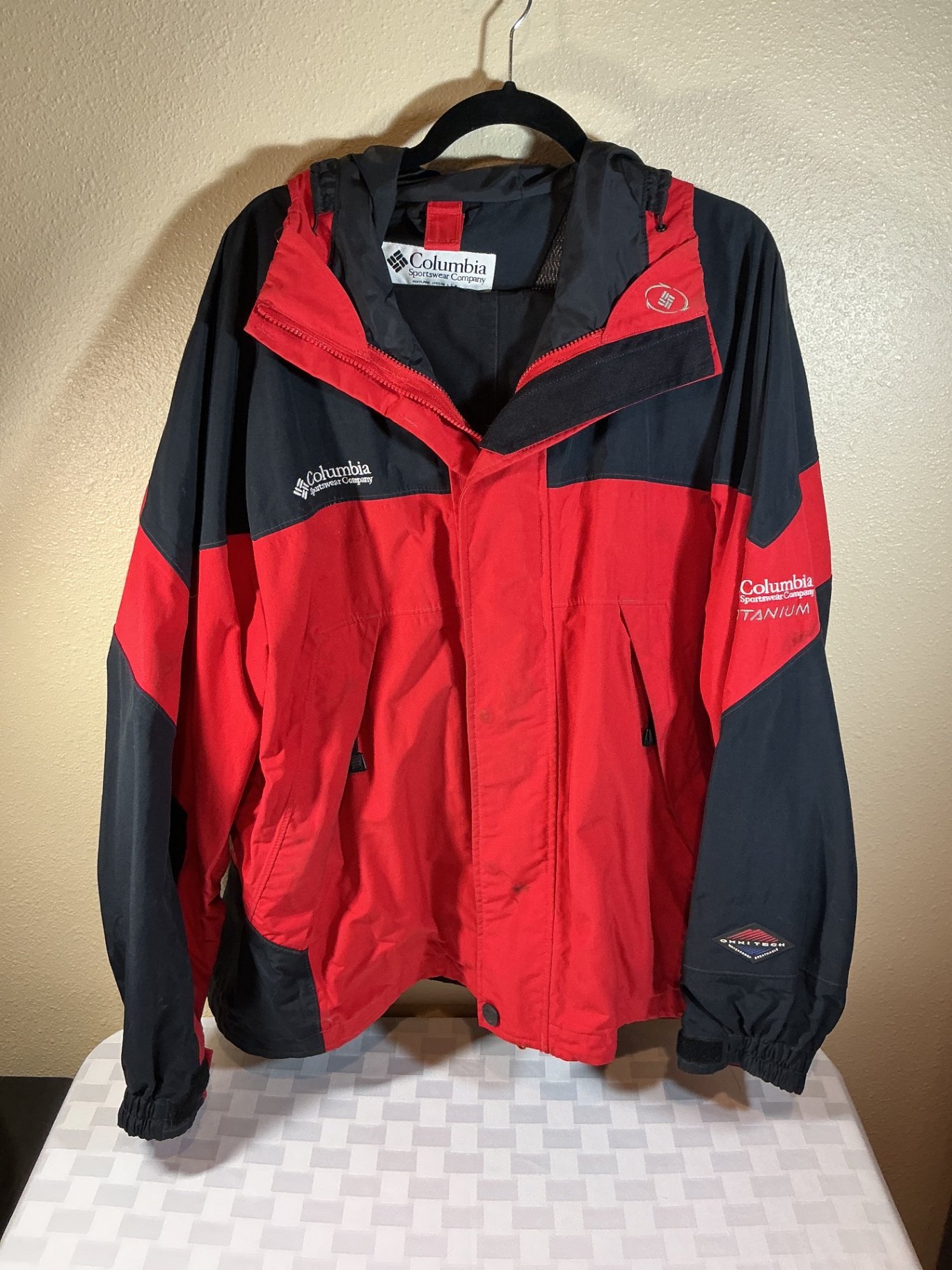 Men's Sturdy Outerwear and Hard Hat - image 5 of 9