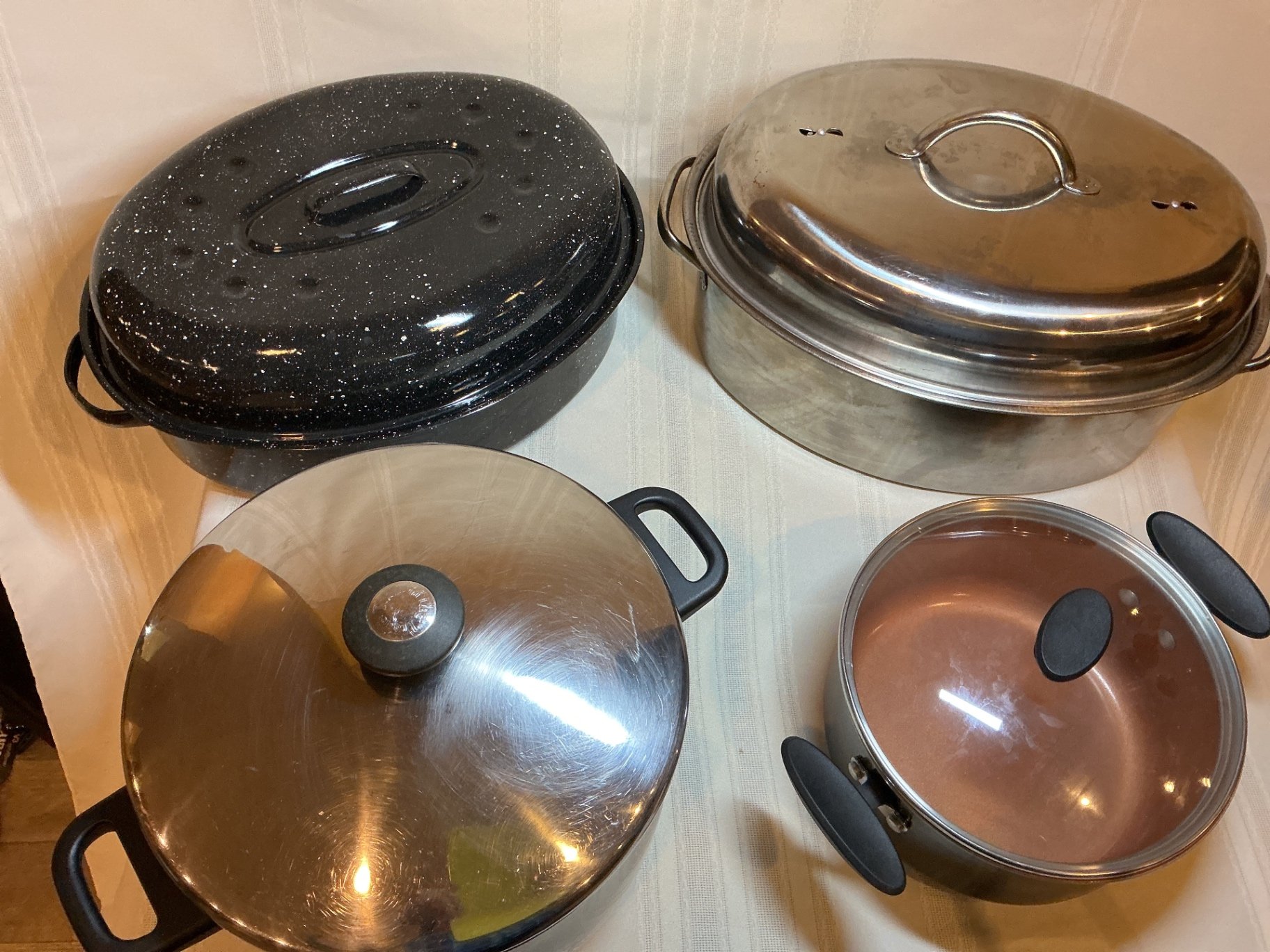 Assorted Pots and Pans - image 2 of 6
