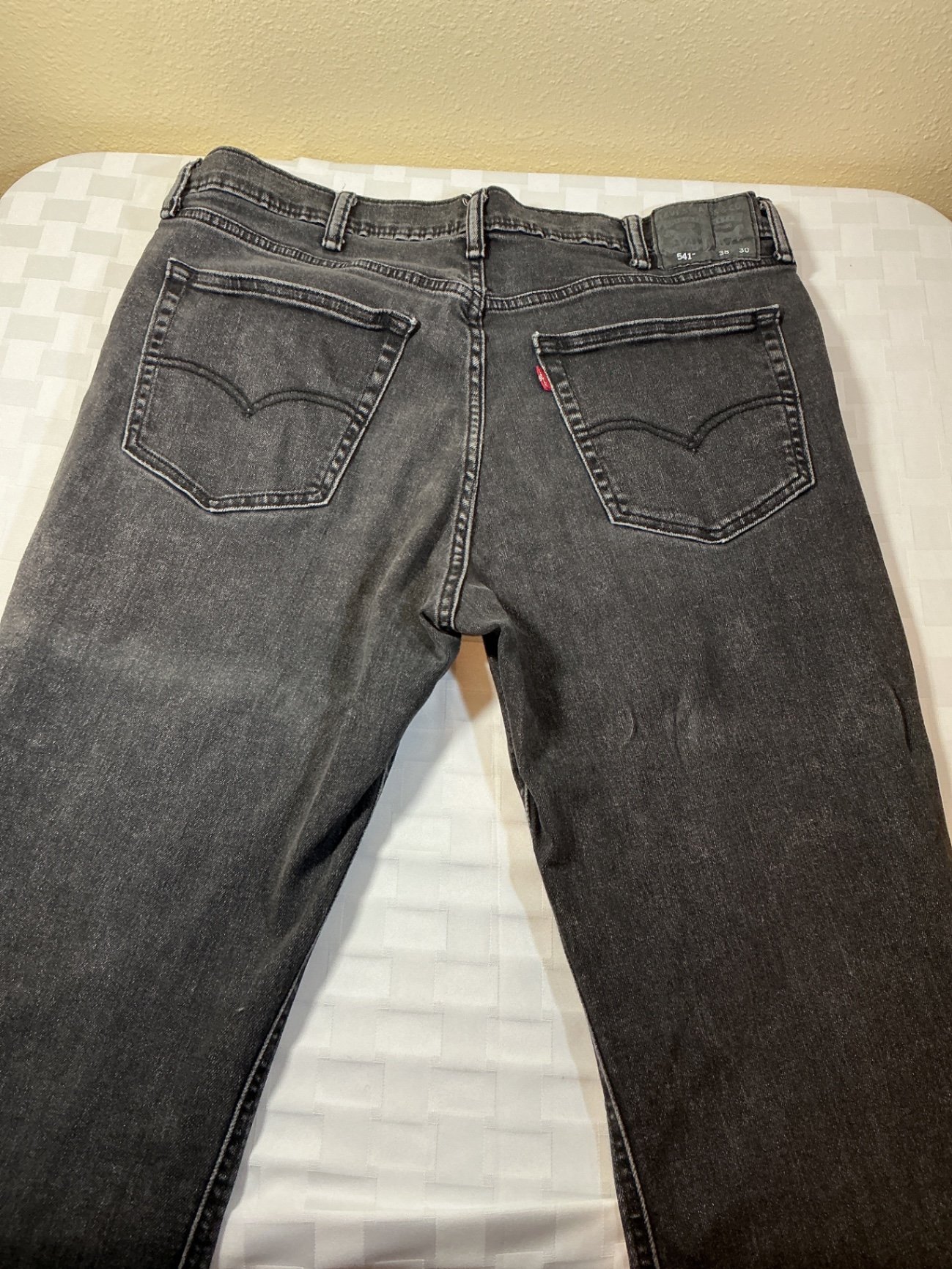 Assorted Levi's Jeans in Blue and Black Denim - image 3 of 9