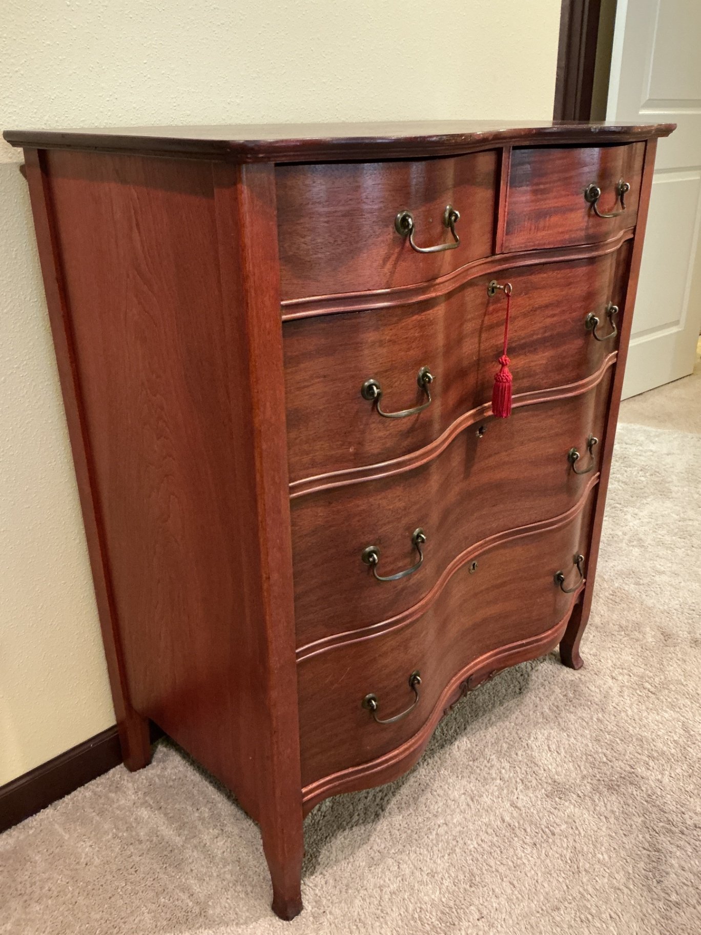 Vintage curved-front dresser with brass hardware - image 2 of 8