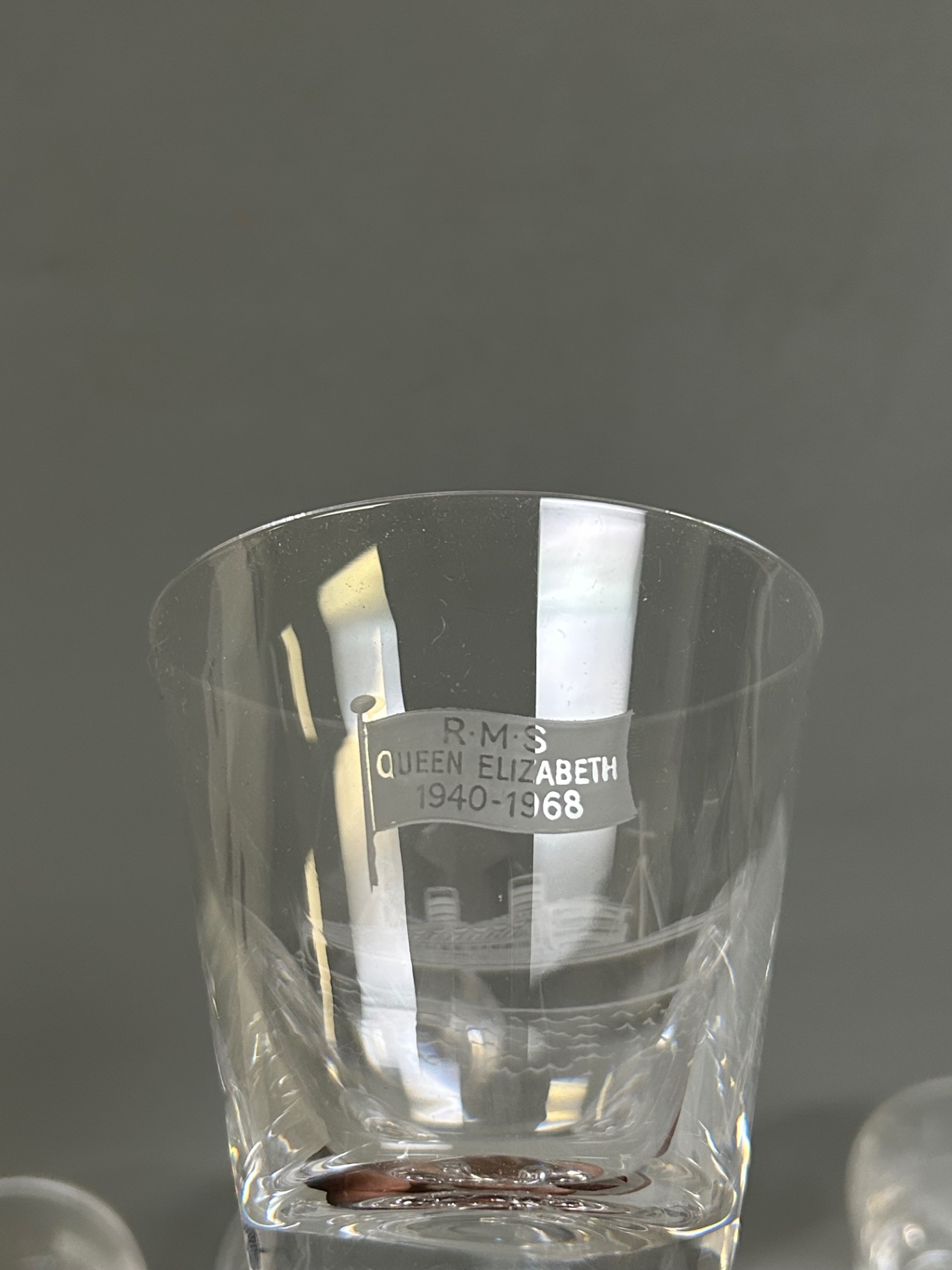 Signed Stuart Crystal Glasses R.M.S. Queen Elizabeth 1940-1968 Made in Enlgand - image 2 of 7