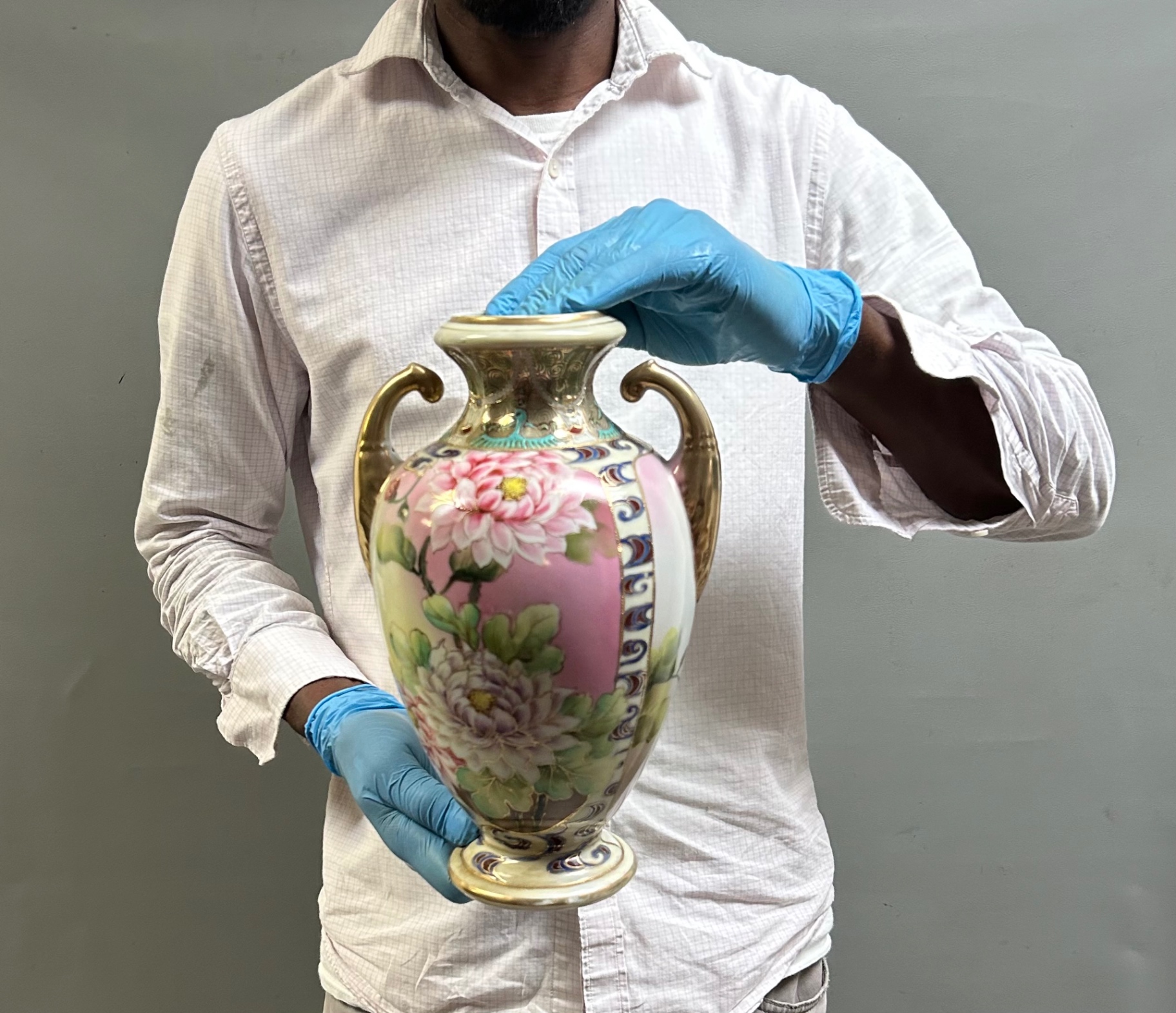 Antique Hand Painting Nippon Moriage Vase  - image 2 of 4