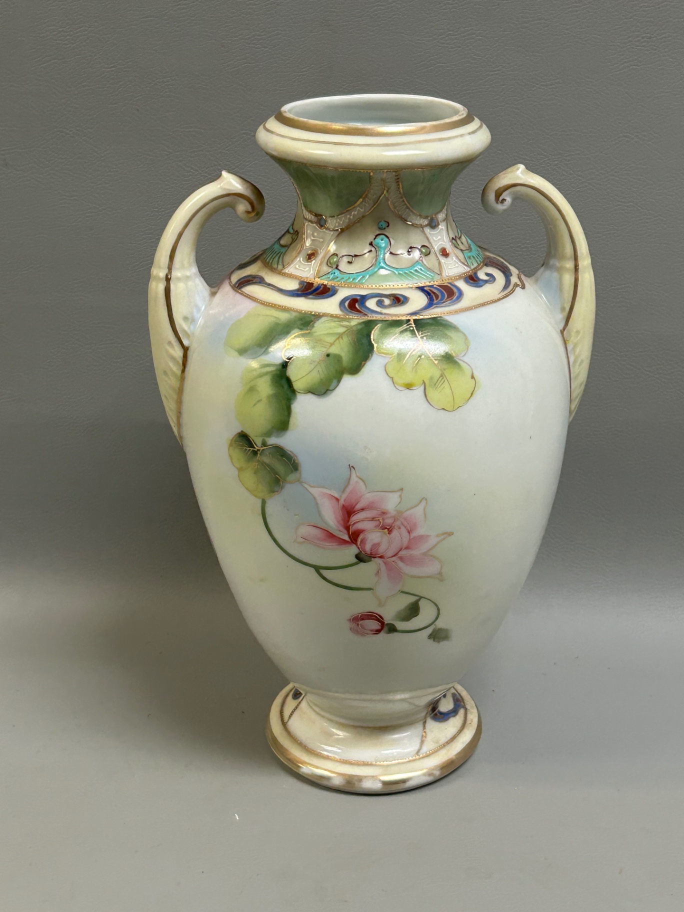 Antique Hand Painting Nippon Moriage Vase  - image 3 of 4