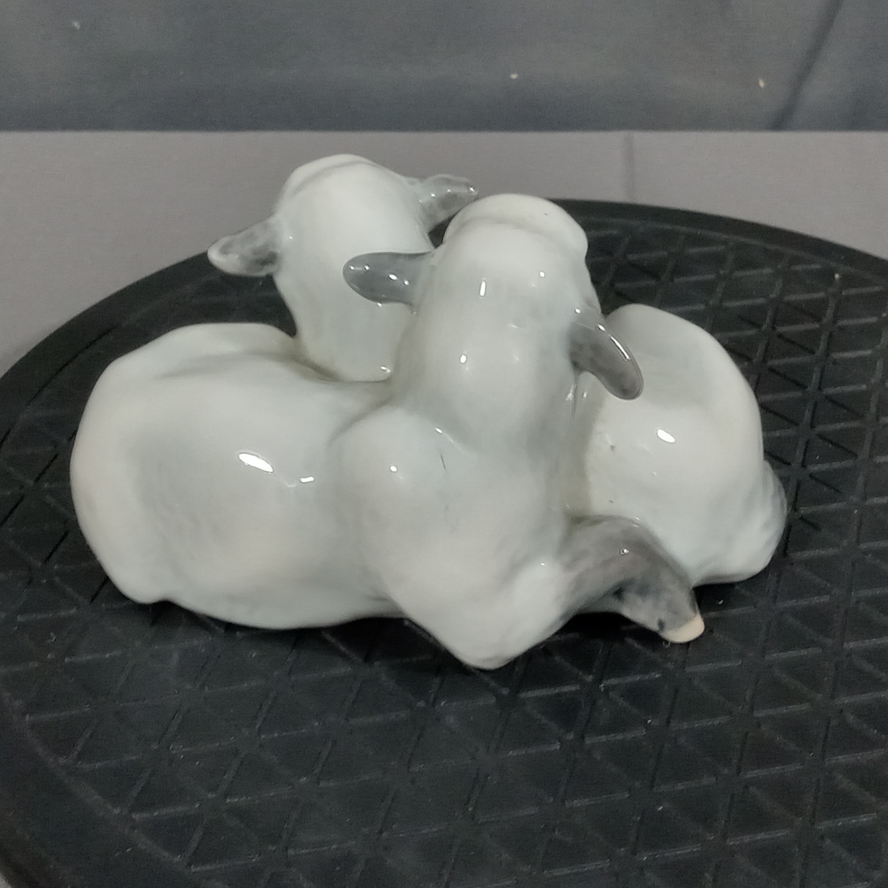 Royal Copenhagen, Bing & Grondahl Figurines - image 4 of 10