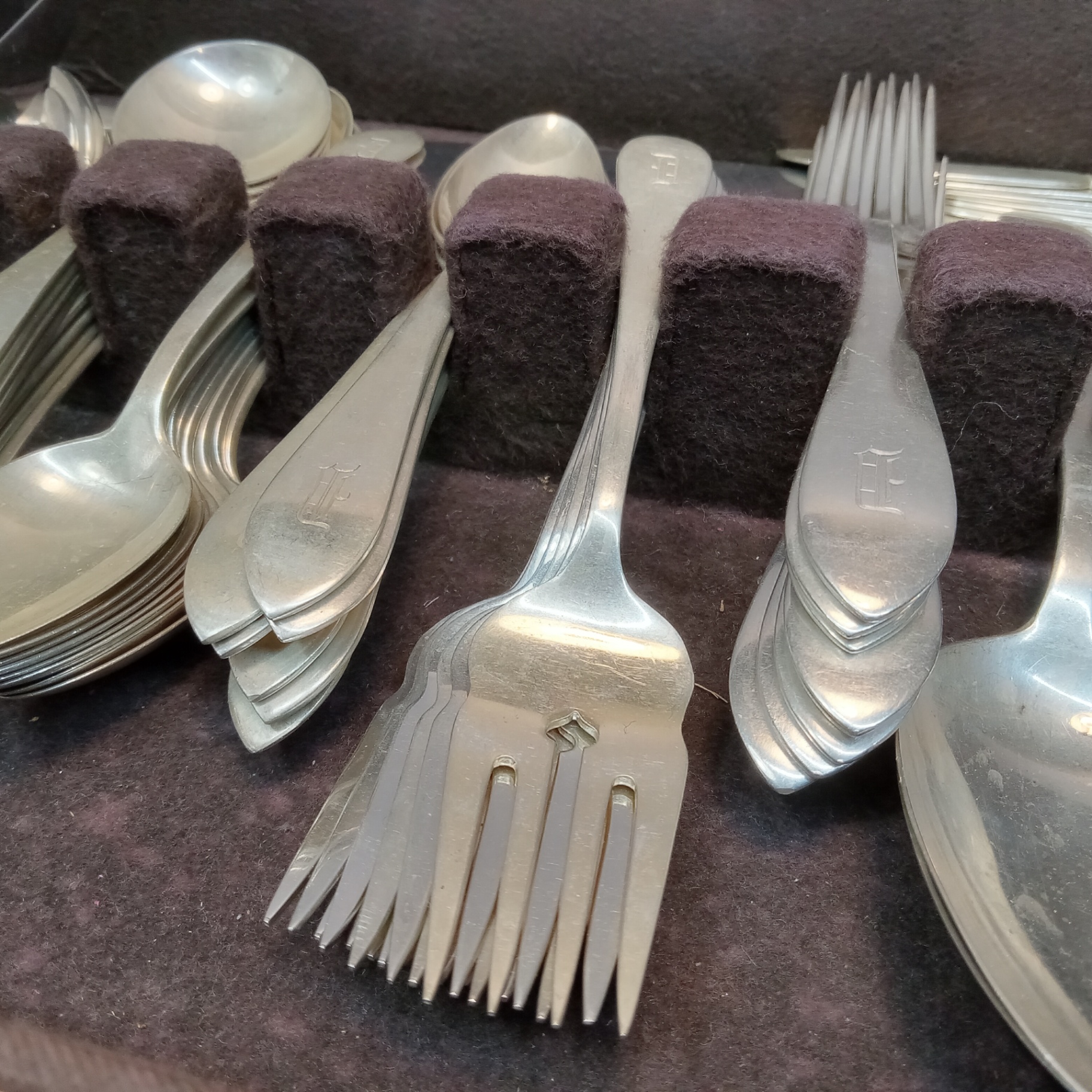 Dominick & Haff / Reed & Barton Sterling Flatware (1299+dwt) - image 1 of 24