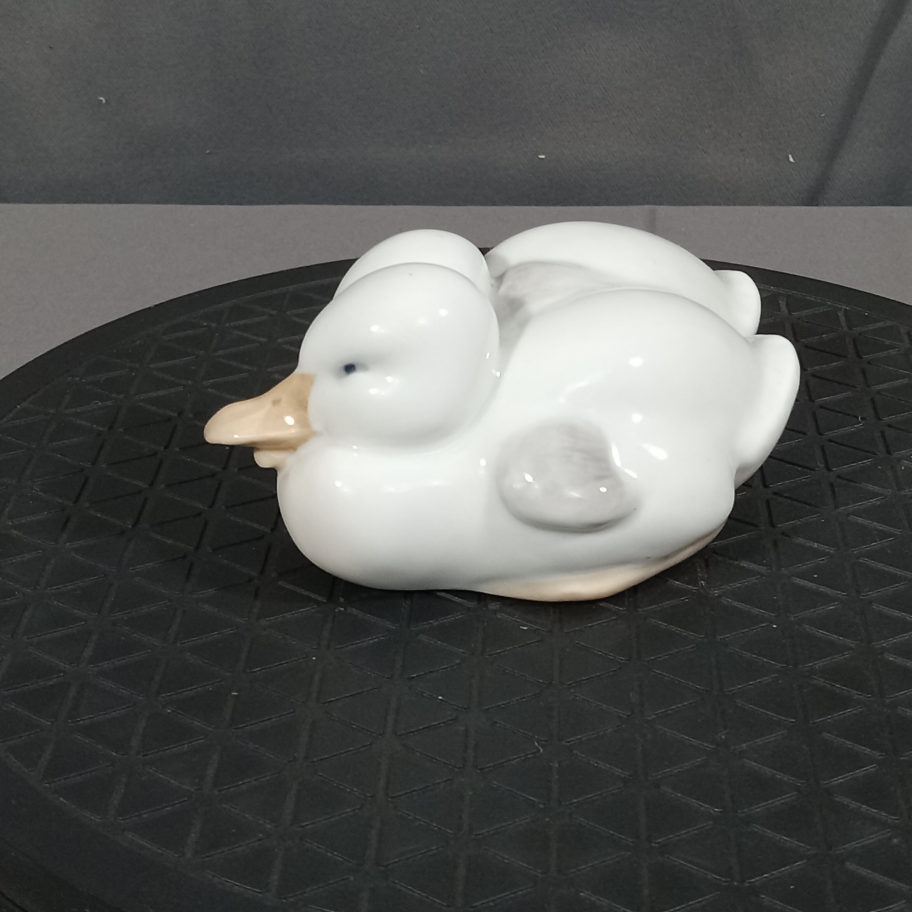 Royal Copenhagen Swan & Ducks Figurines - image 7 of 9