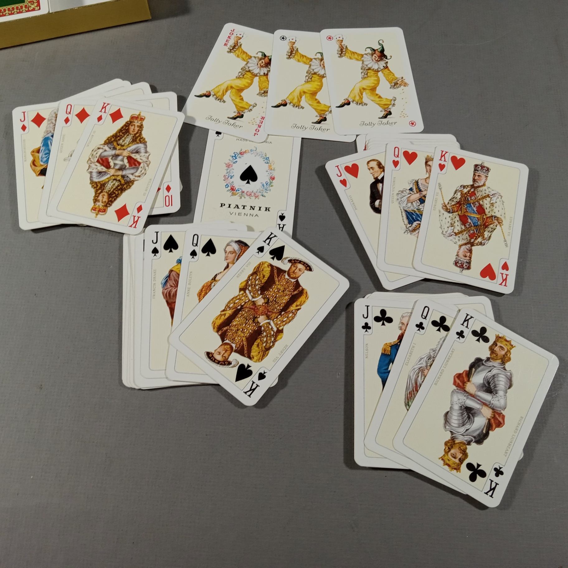 Piatnik & More Vintage Playing Cards - image 5 of 15