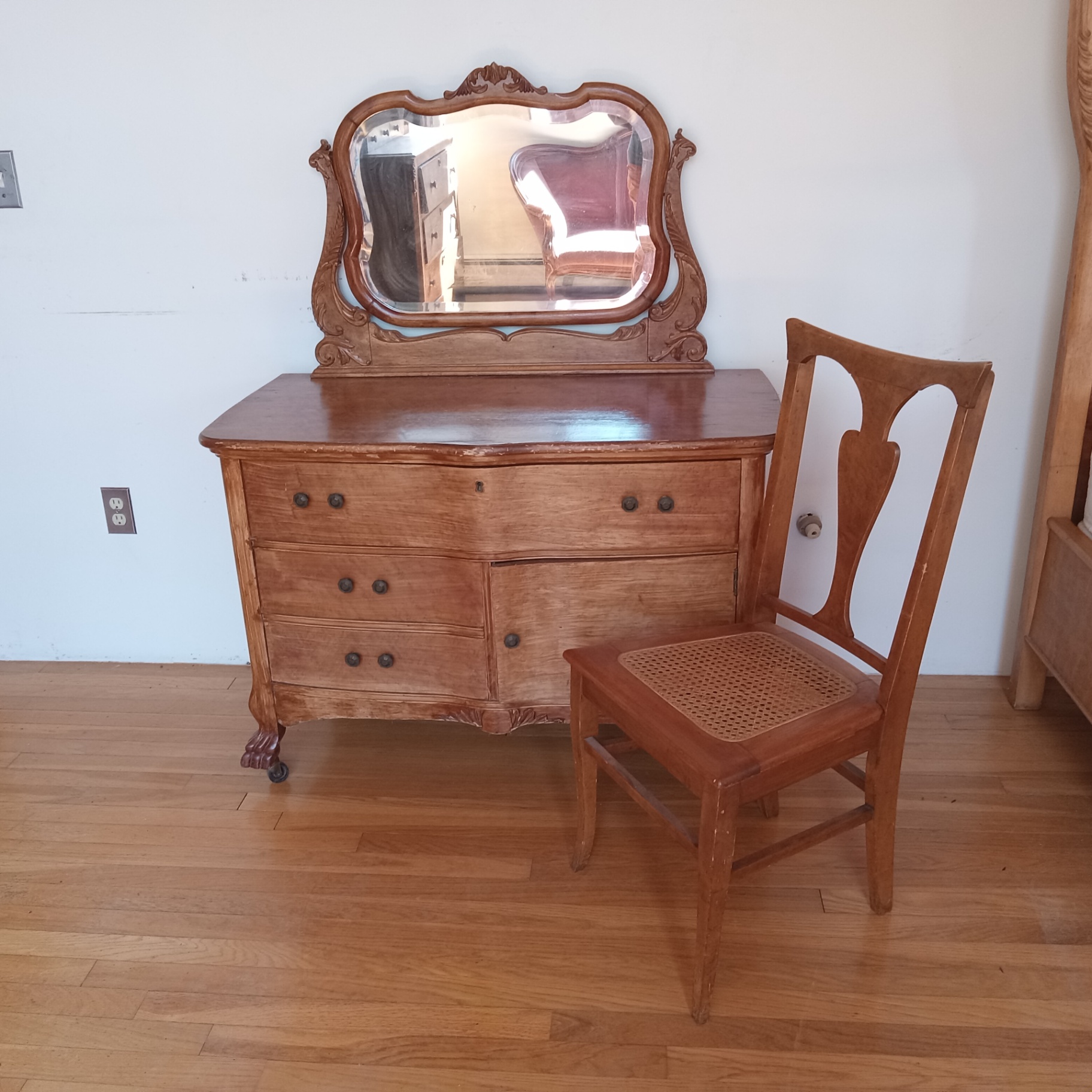 Antique Vanity/Dresser w/Mirror and Chair - image 1 of 32