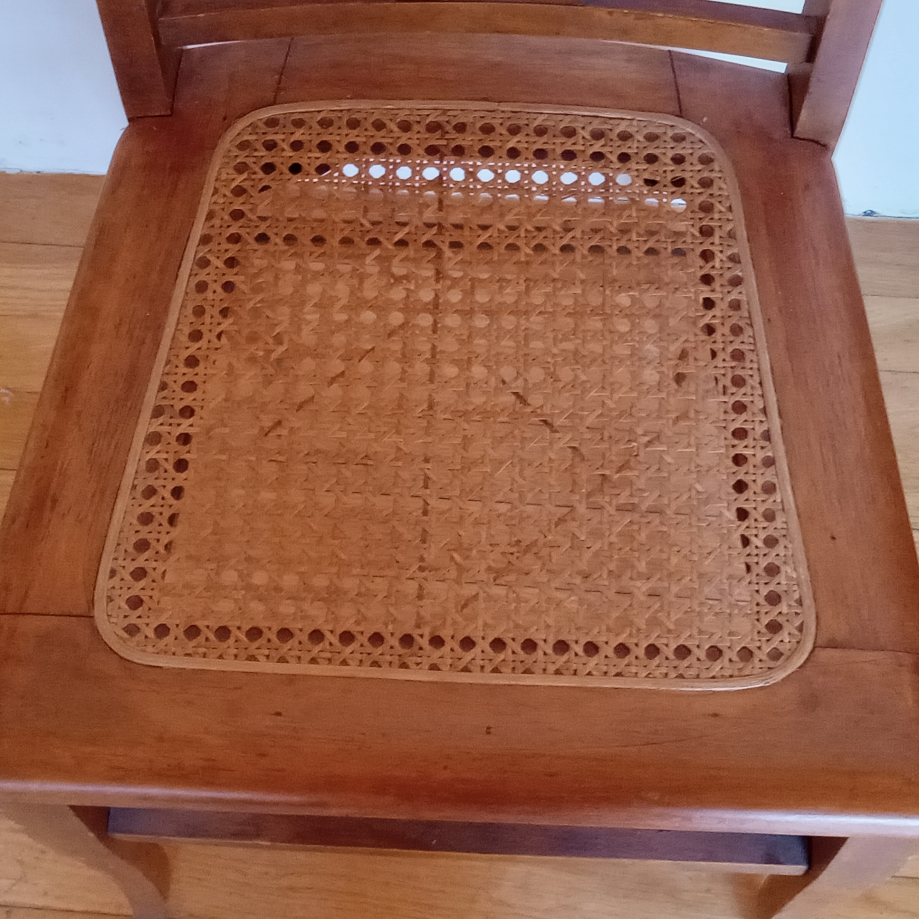Antique Vanity/Dresser w/Mirror and Chair - image 29 of 32