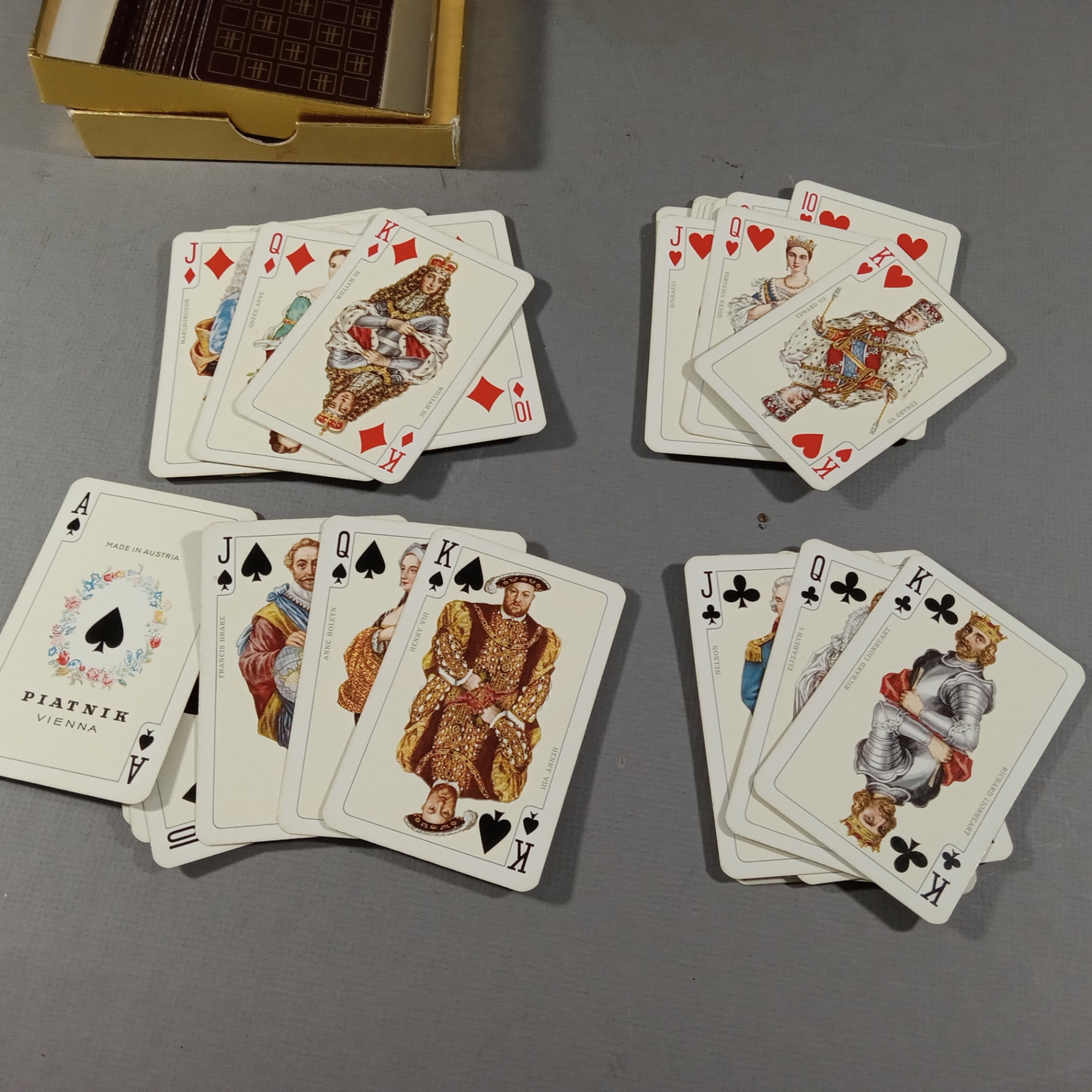 Piatnik & More Vintage Playing Cards - image 7 of 15