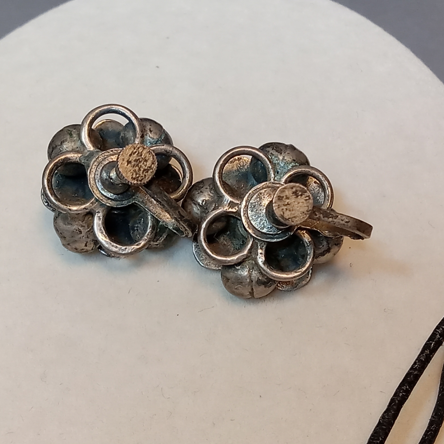 Silver & Amethyst Jewerly - image 6 of 12