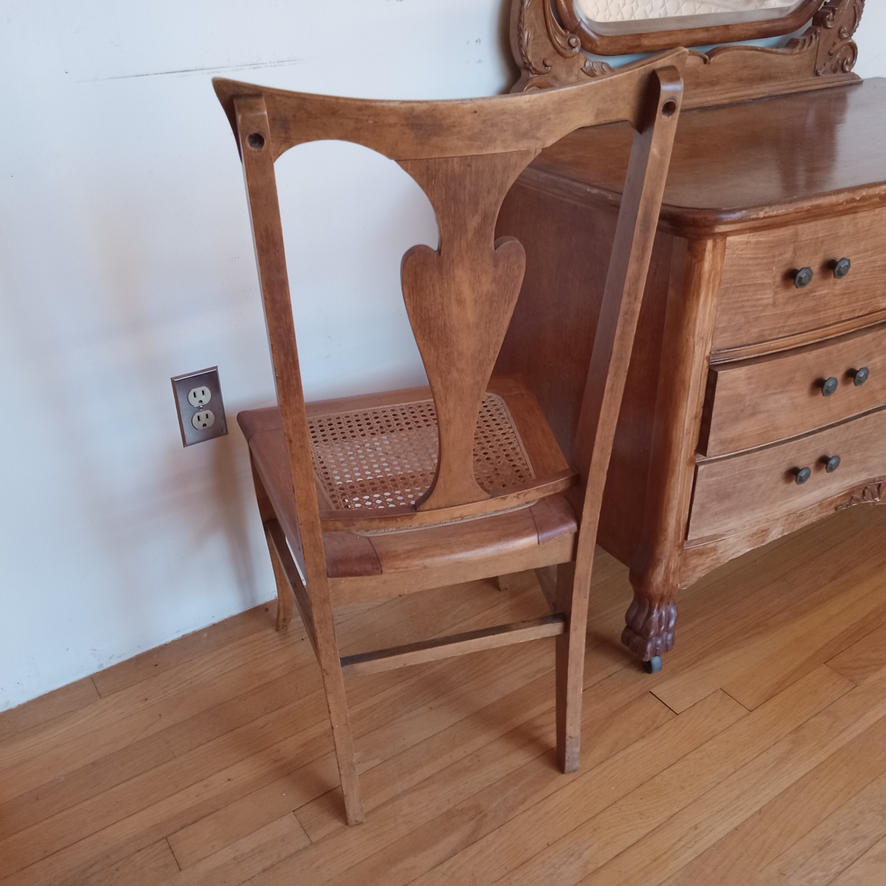 Antique Vanity/Dresser w/Mirror and Chair - image 31 of 32