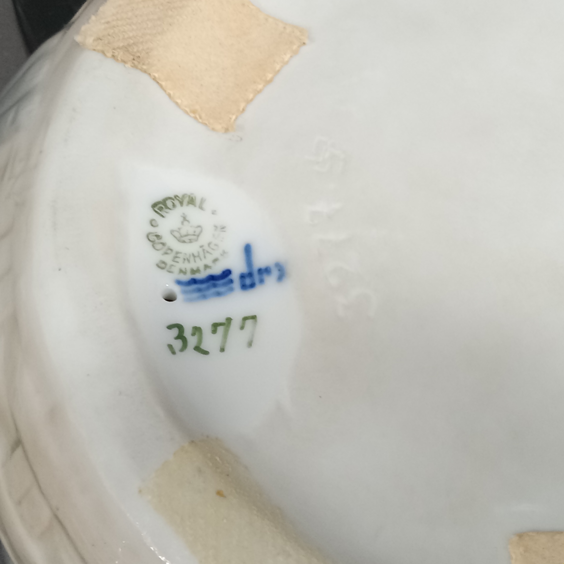 Royal Copenhagen Lobster Bowl - image 6 of 7