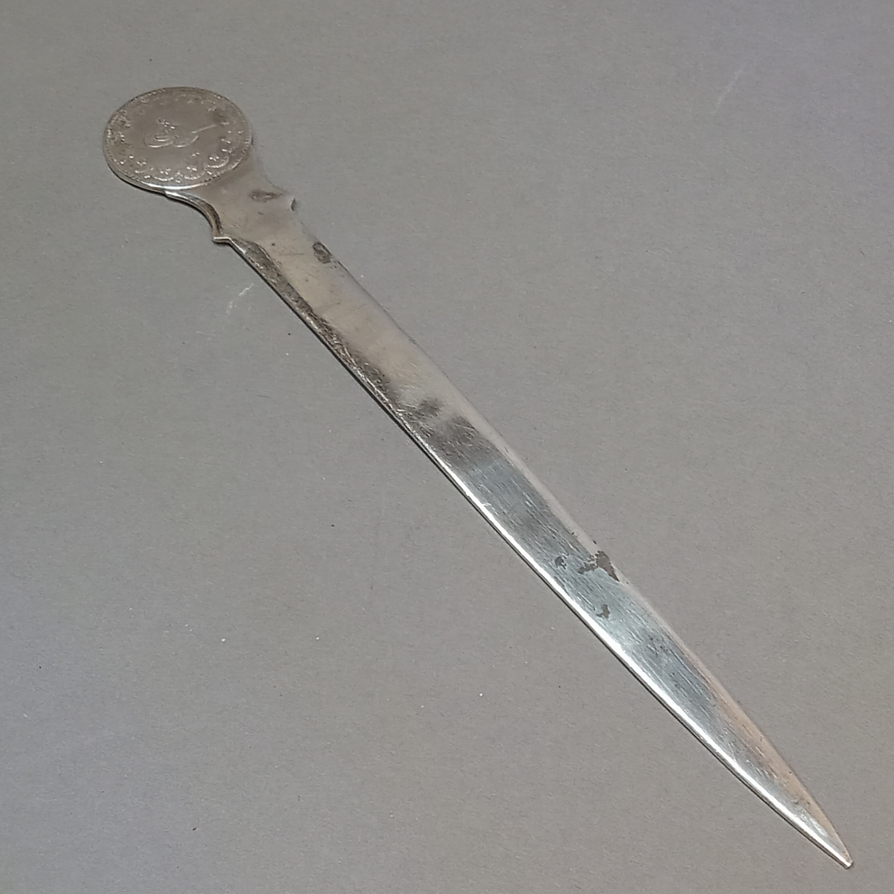 Sterling for a Distinguished Gentleman (80+dwt) - image 19 of 25