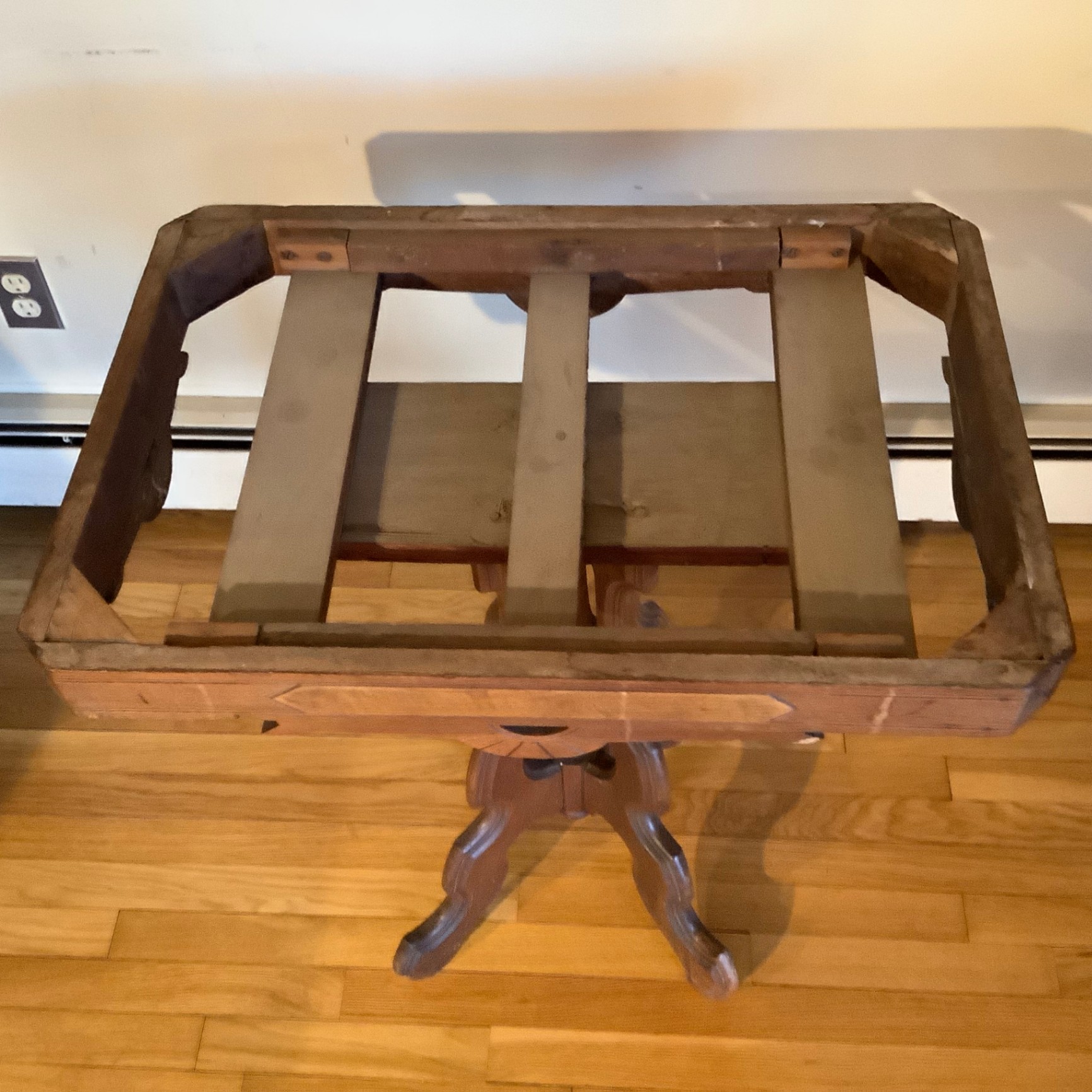 Antique Marble Side / Occasional Table - image 9 of 9