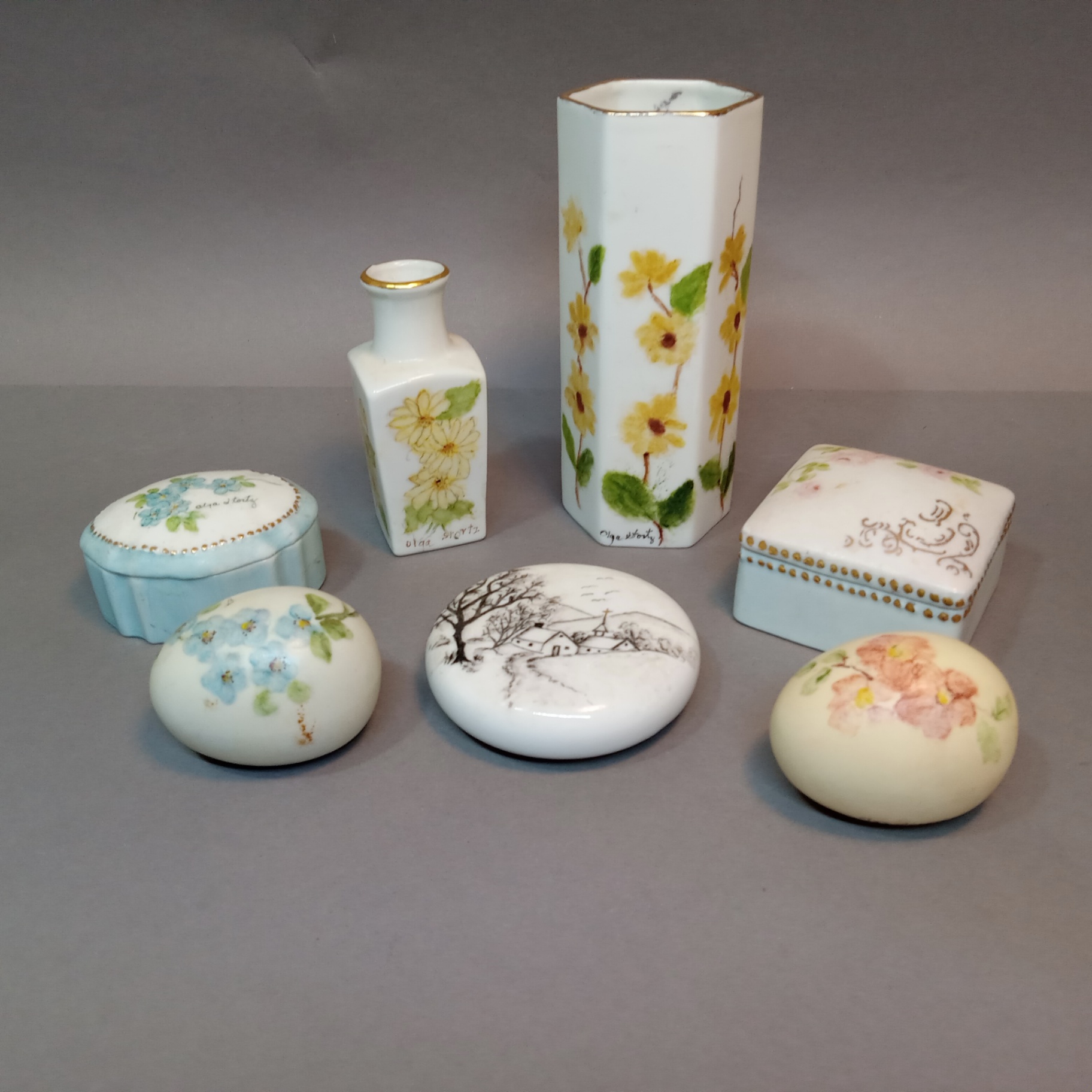 Mid-Century Hand Painted Vanity Ceramics - image 1 of 15