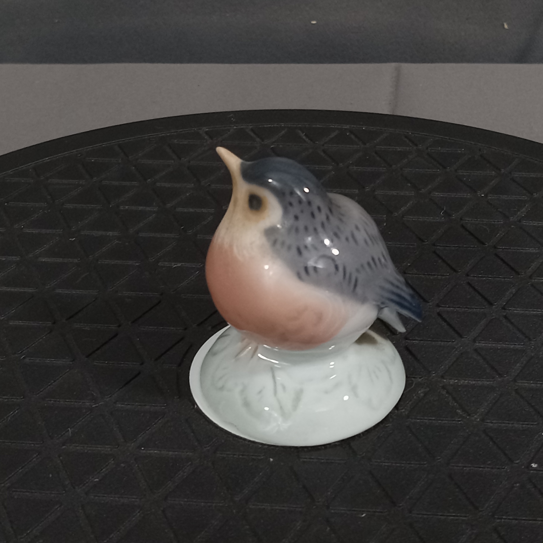 Royal Copenhagen Bird Figurines - image 11 of 13