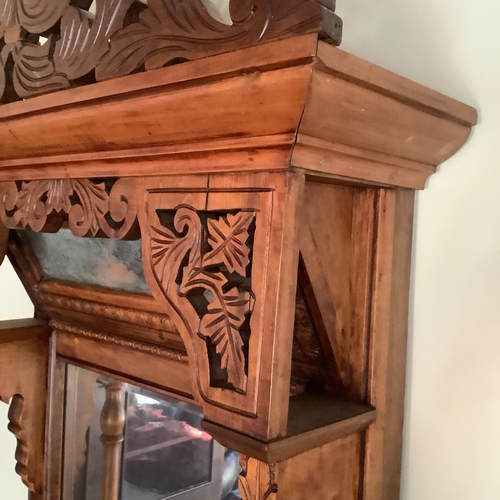 Antique Decorative Hall Mirror - image 7 of 7