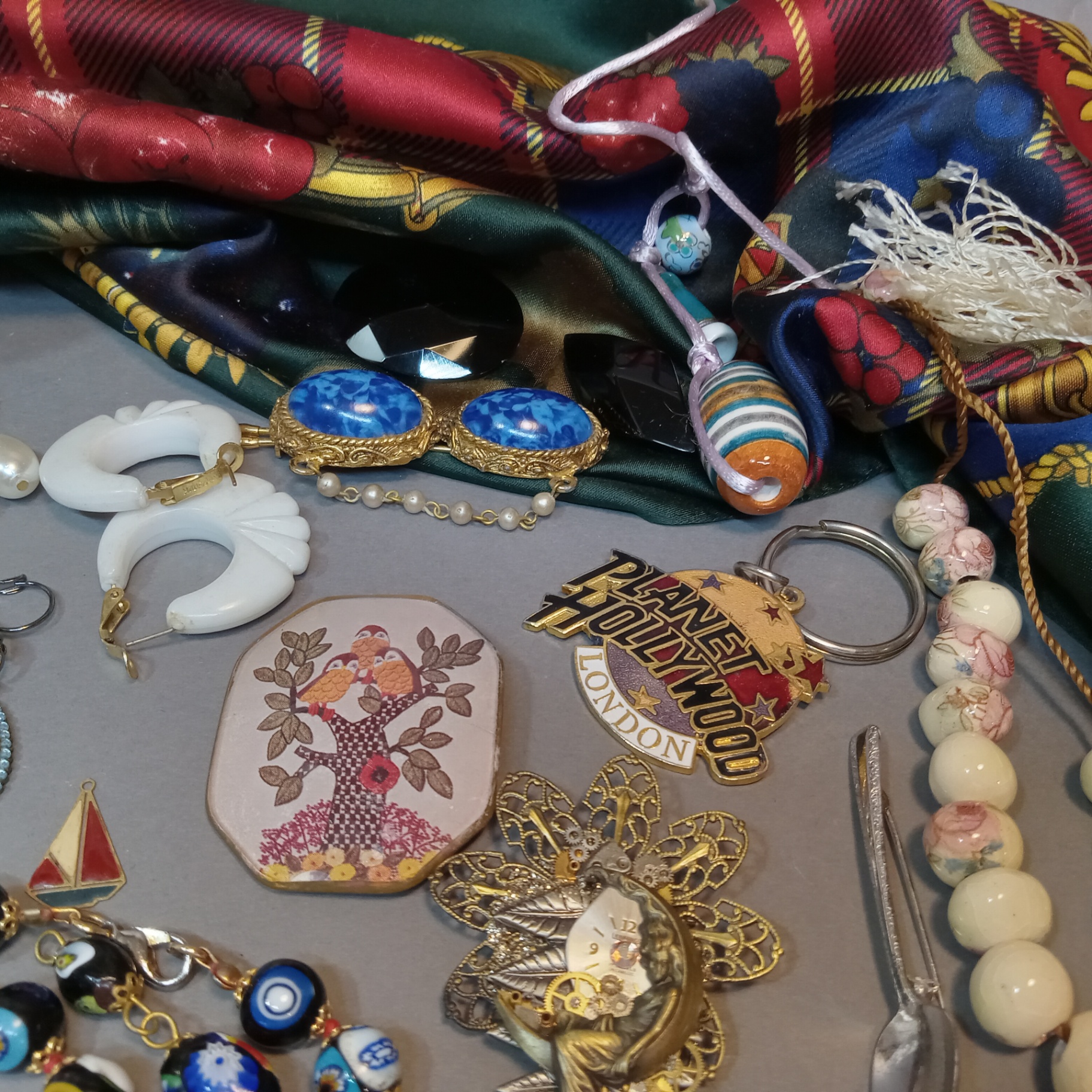 Vintage Costume Jewelry - image 11 of 12