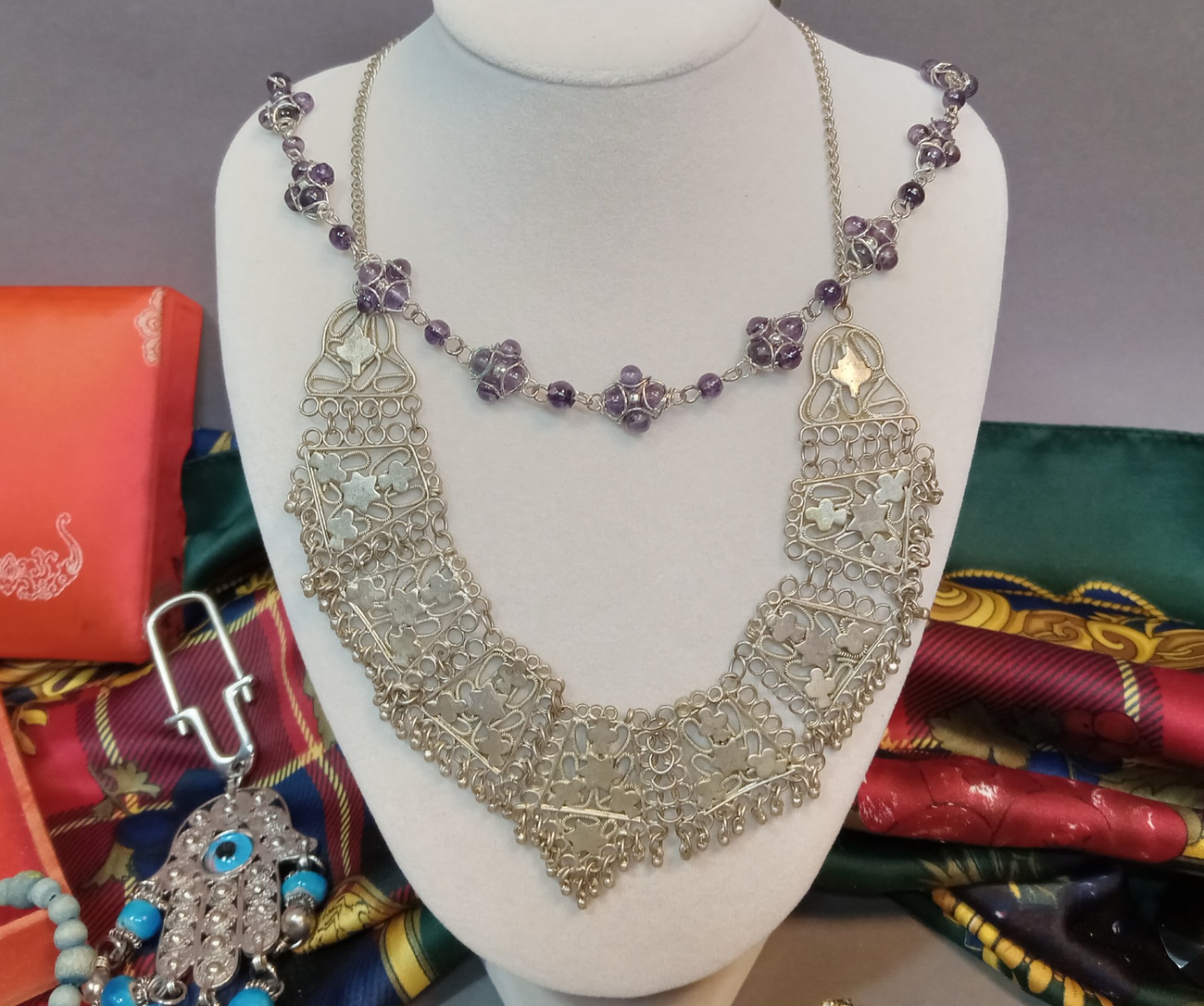 Vintage Costume Jewelry - image 2 of 12