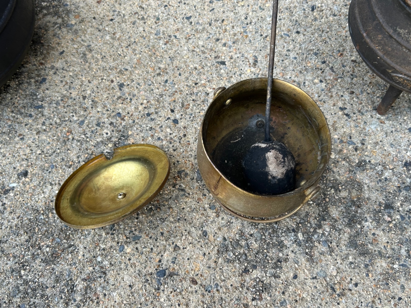 Antique Cast Iron Cauldrons  - image 4 of 6