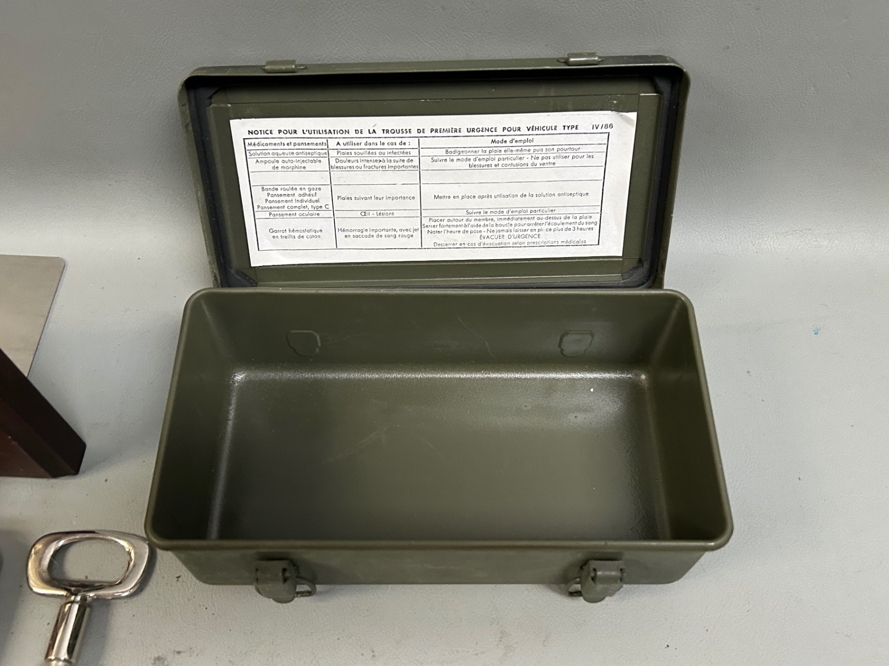 Liquor Canteens, Bar and Misc Items  - image 4 of 6