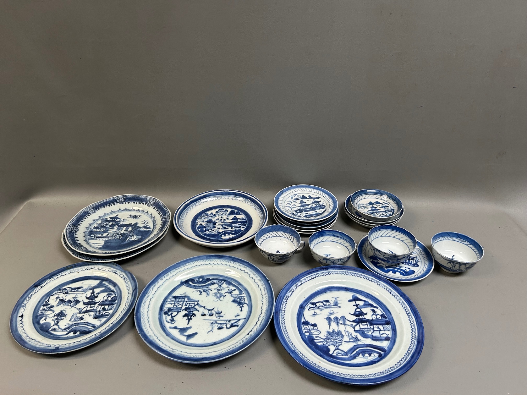 Chinese Export Canton Ware  - image 1 of 8