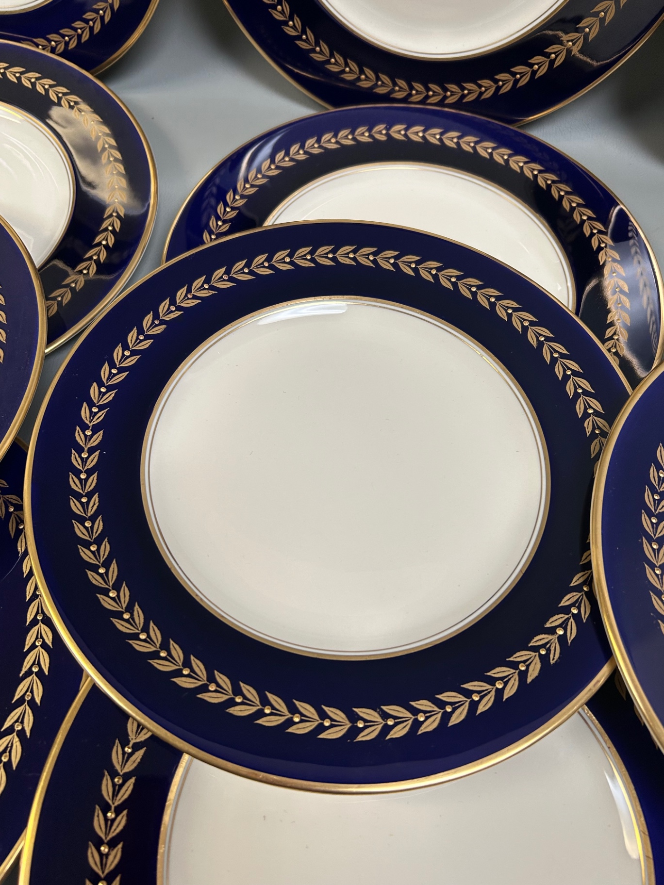 Tatler of Trenton Dinner Plates  - image 3 of 4