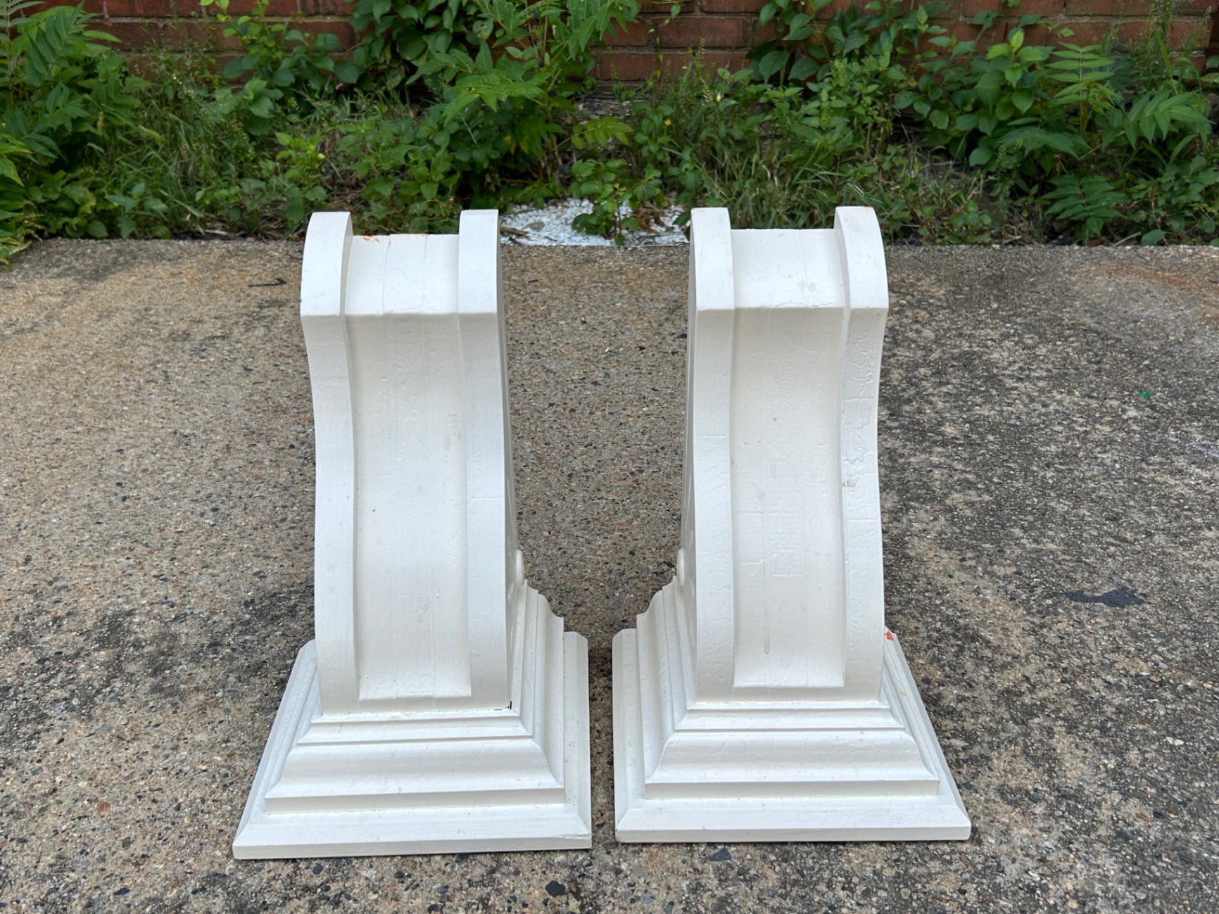 Wooden Architecture Corbels  - image 1 of 6