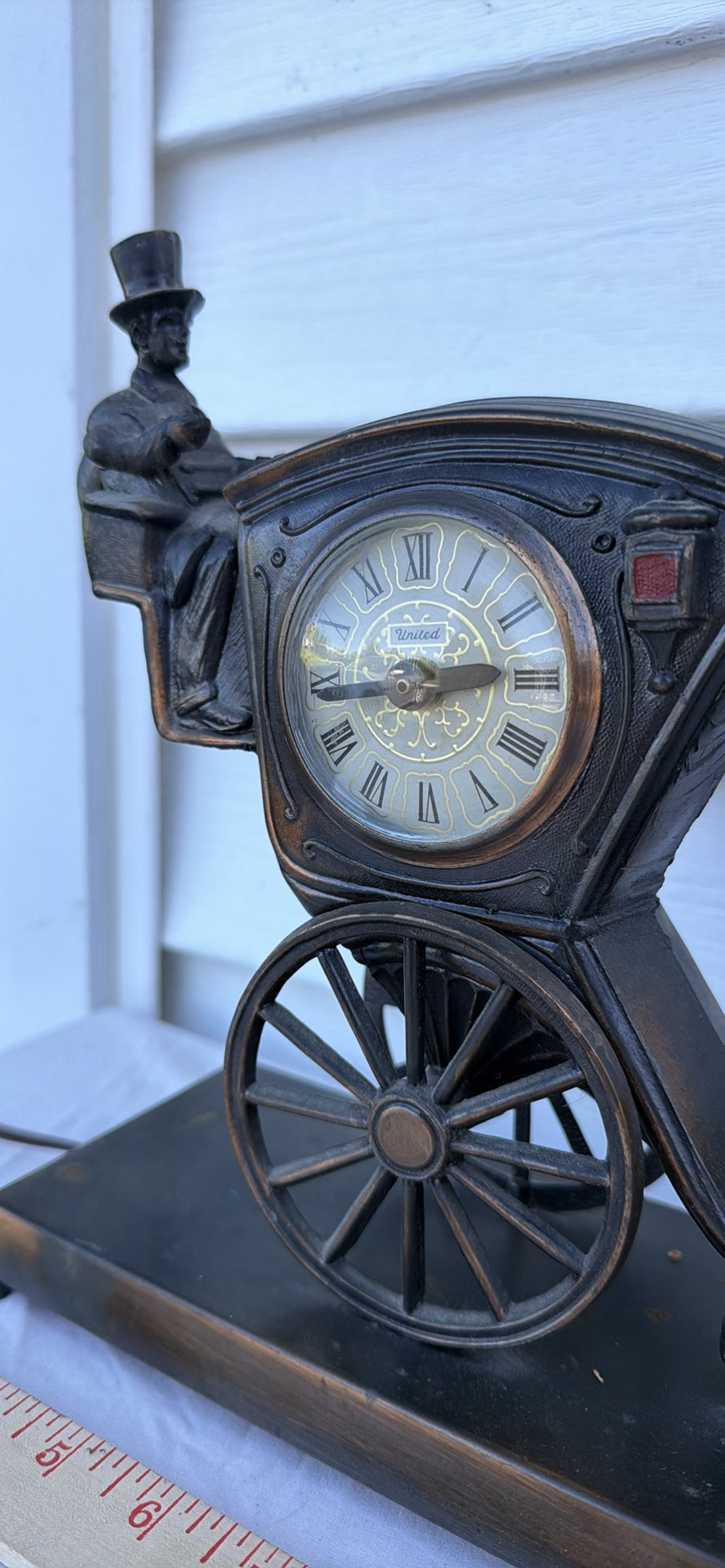 Vintage United Metal Goods Horse-Drawn Carriage Mantel Clock - image 3 of 15