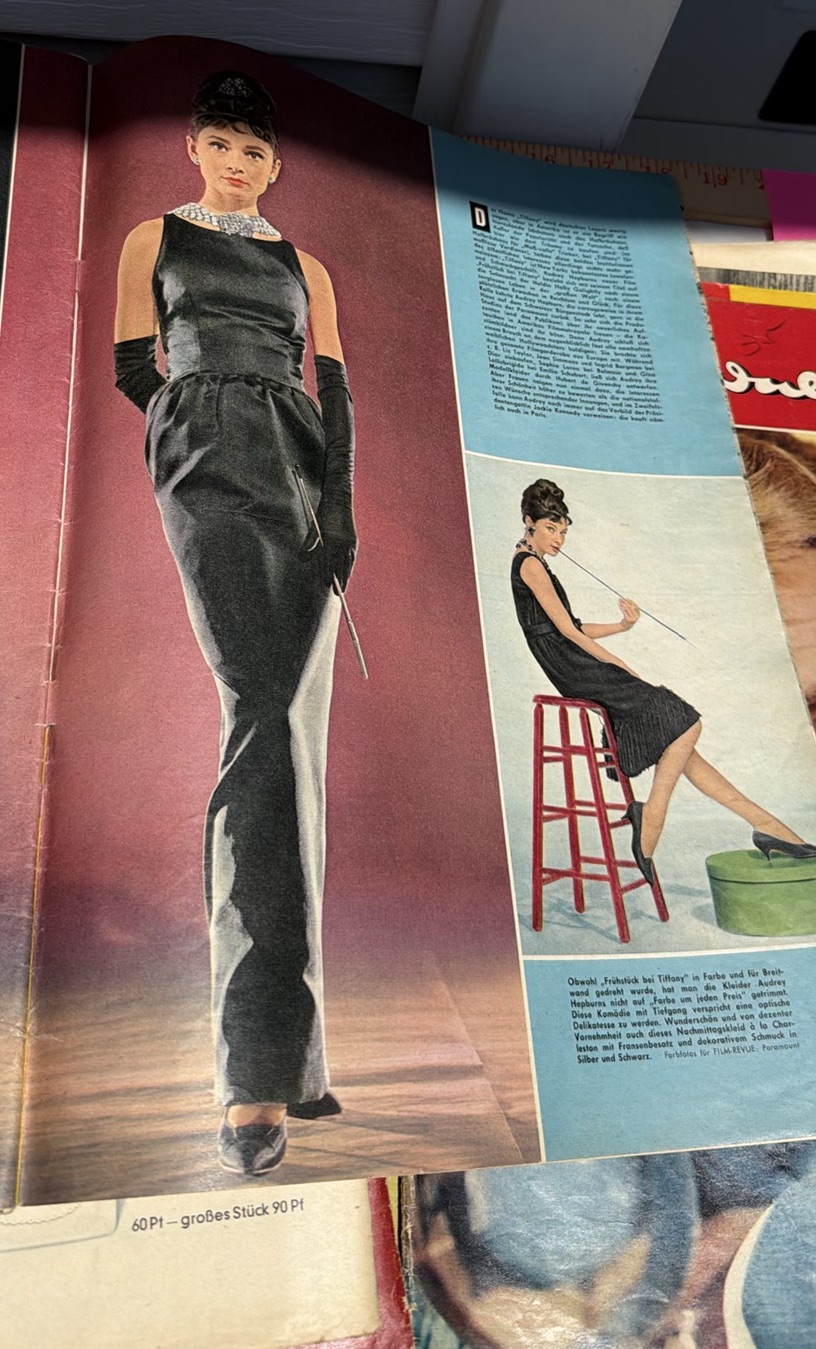Vintage 1961 Film Revue German Magazines - Lot Of 25 - image 9 of 16