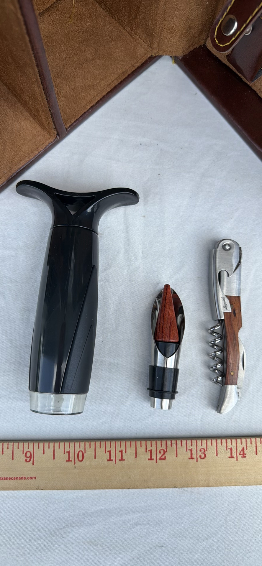 Leather Wine Bottle Carrying Case With Accessories - image 8 of 12