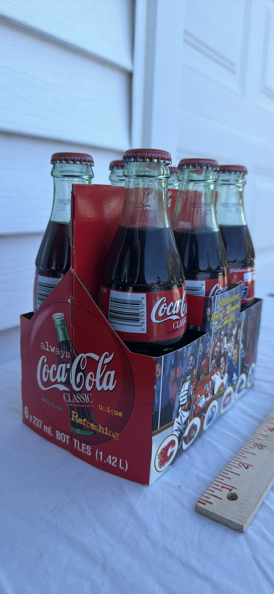 Coca-Cola Classic Six-Pack Hockey Commemorative Bottles Leafs Canadiens Air Canada - image 4 of 7